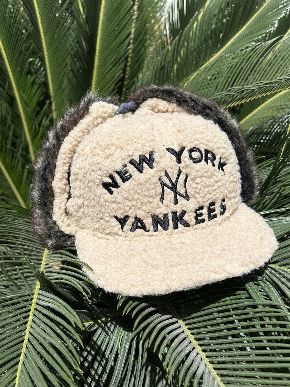 MyFitteds × New Era Myfitteds x New Era x Yankees “Dog Ear” 7 3/8 Size ONE SIZE - 1 Thumbnail
