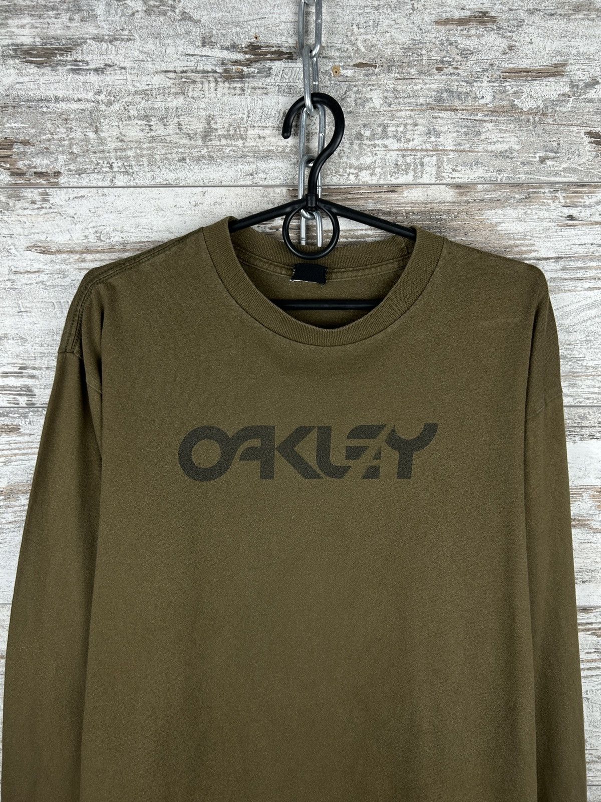 Japanese Brand × Oakley × Vintage Mens Vintage Oakley longsleeve T-shirt Japanese y2k rare Size US L / EU 52-54 / 3 - 3 Thumbnail