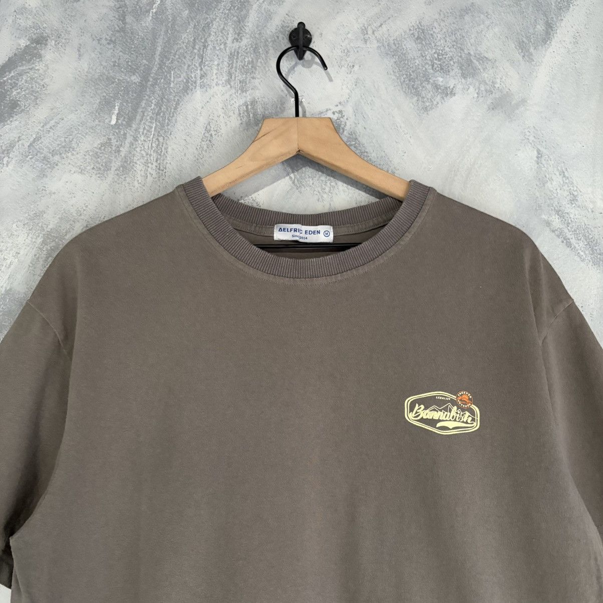 Other ELFRIC EDEN T Shirt Men Medium Brown Short Sleeve Bannabish Size US M / EU 48-50 / 2 - 2 Thumbnail