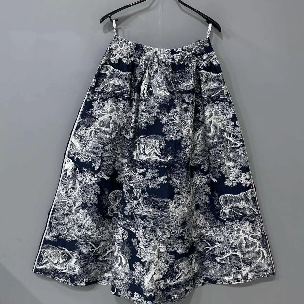 Dior Dior Zoo A-line Midi Skirt Women's 34 Size 25" / US 0 / IT 36 - 2 Thumbnail