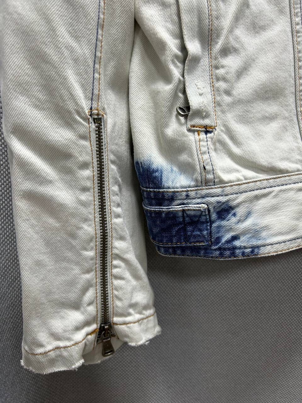 Dolce & Gabbana Vintage Dolce & Gabbana denim Jacket Size US XL / EU 56 / 4 - 5 Thumbnail