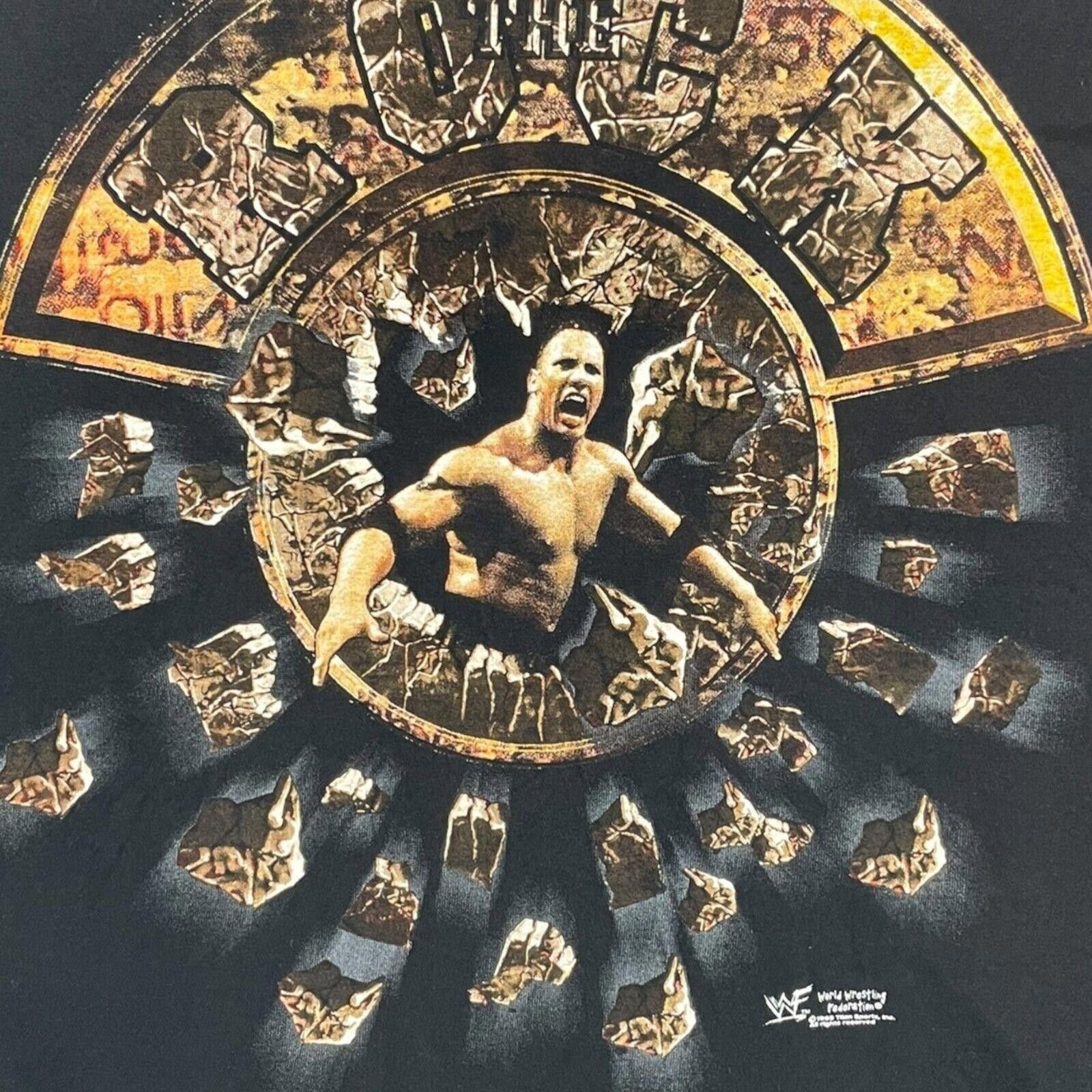 Designer Vintage 1998 Do you smell what the rock is cooking tshirt Size US XL / EU 56 / 4 - 3 Thumbnail