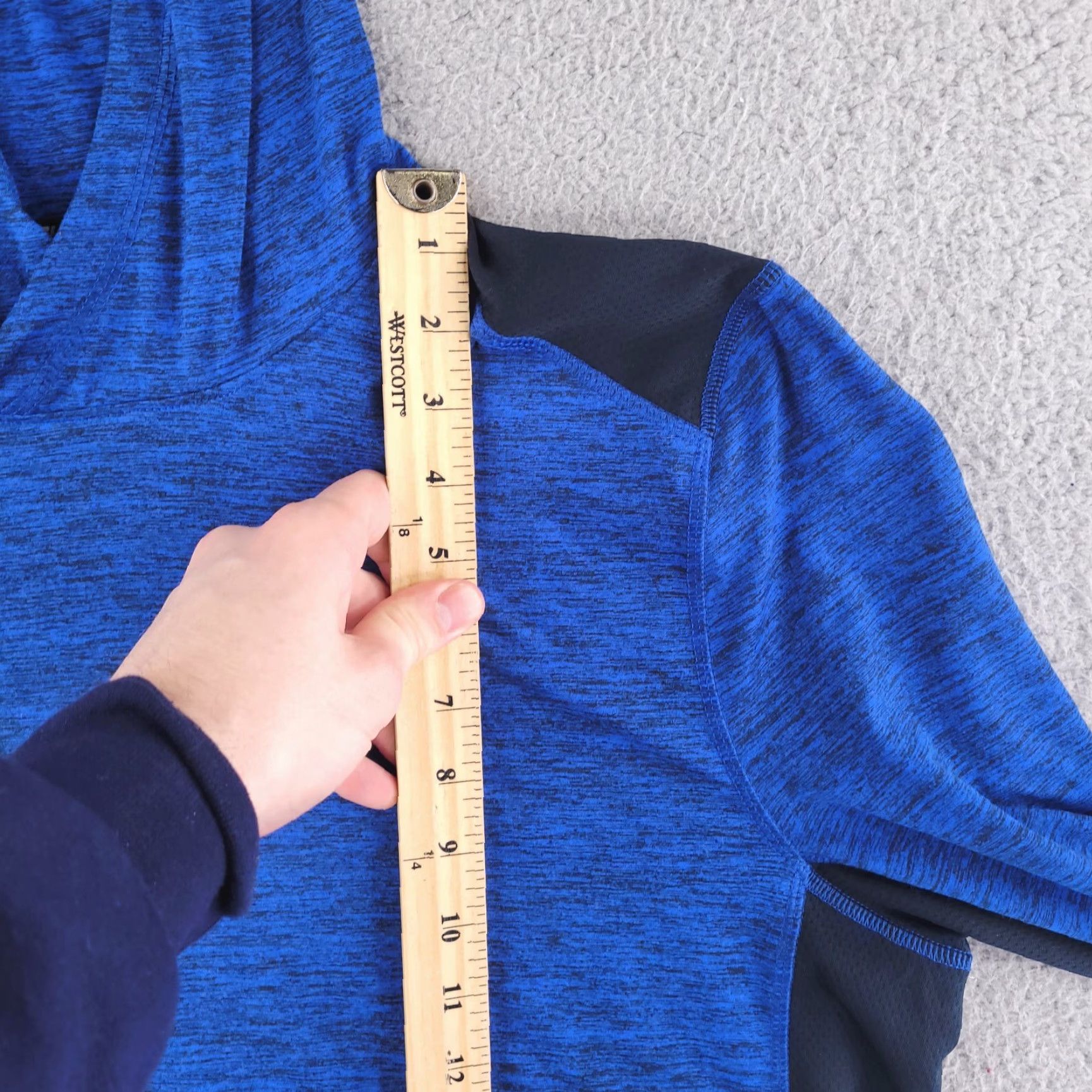 Vintage Russell Mens Large Blue Running Thin Lightweight Polyester Shirt T-Shirt Size US L / EU 52-54 / 3 - 6 Thumbnail