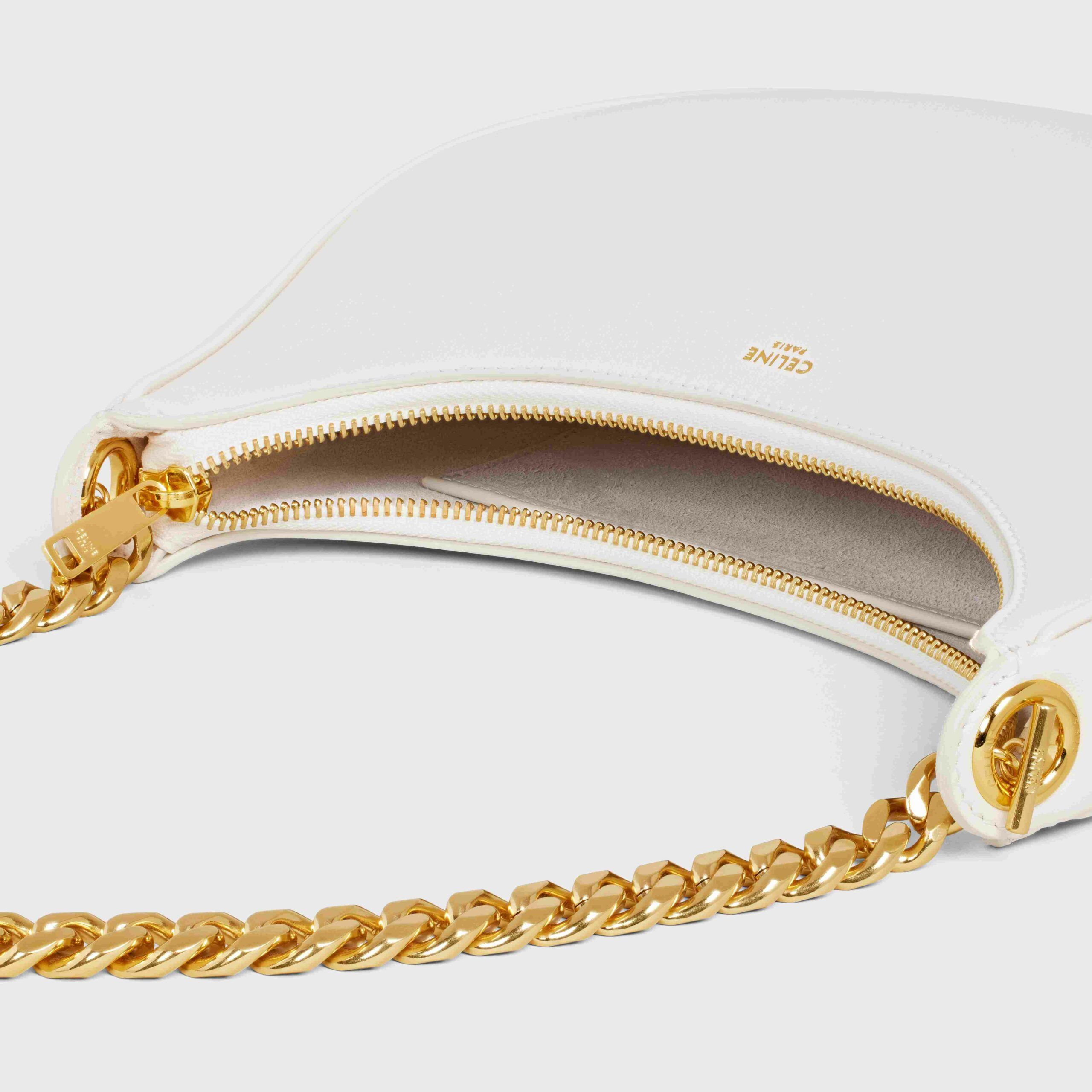 Celine o1bcso1str0824 Size: OS / Medium Ava Chain Smooth Calfskin Size ONE SIZE - 4 Thumbnail