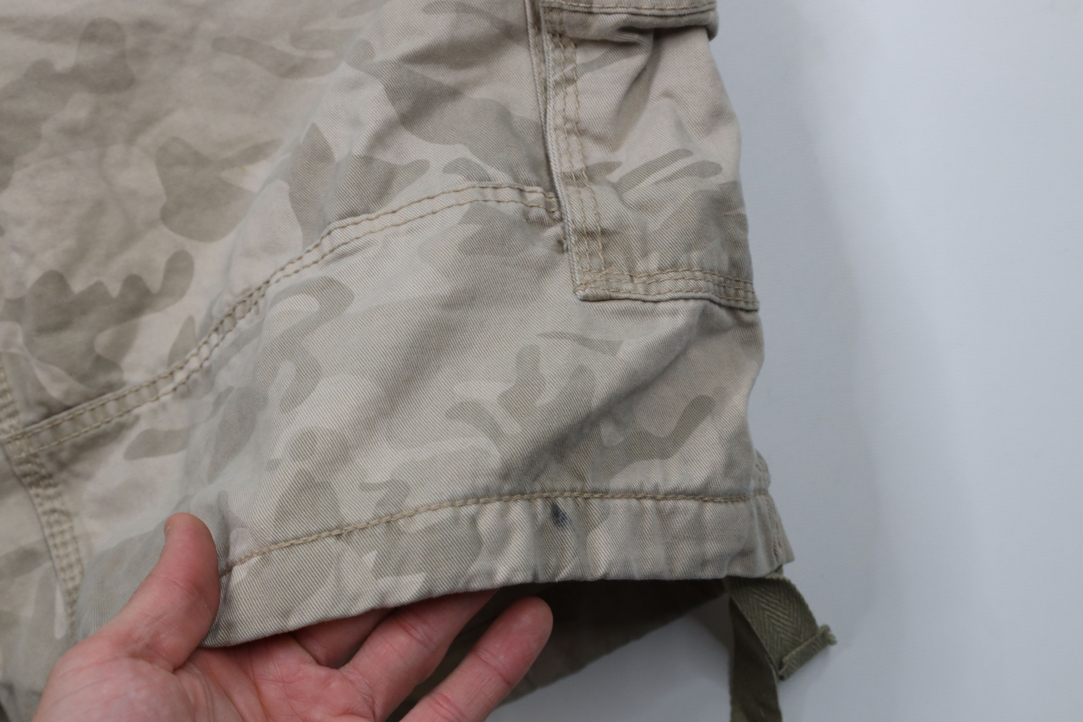 Vintage Vintage Streetwear Heavyweight Camouflage Cargo Shorts Size US 40 / EU 56 - 6 Thumbnail