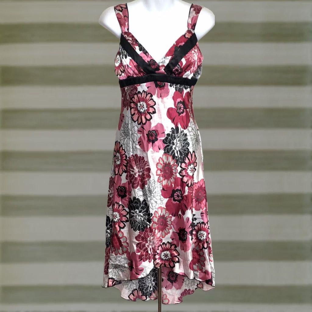 Pinko Vintage Byer Silky Sleeveless Surplice Hi Lo Dress 9 Pink Red Satin Floral Midi Size M / US 6-8 / IT 42-44 - 1 Thumbnail