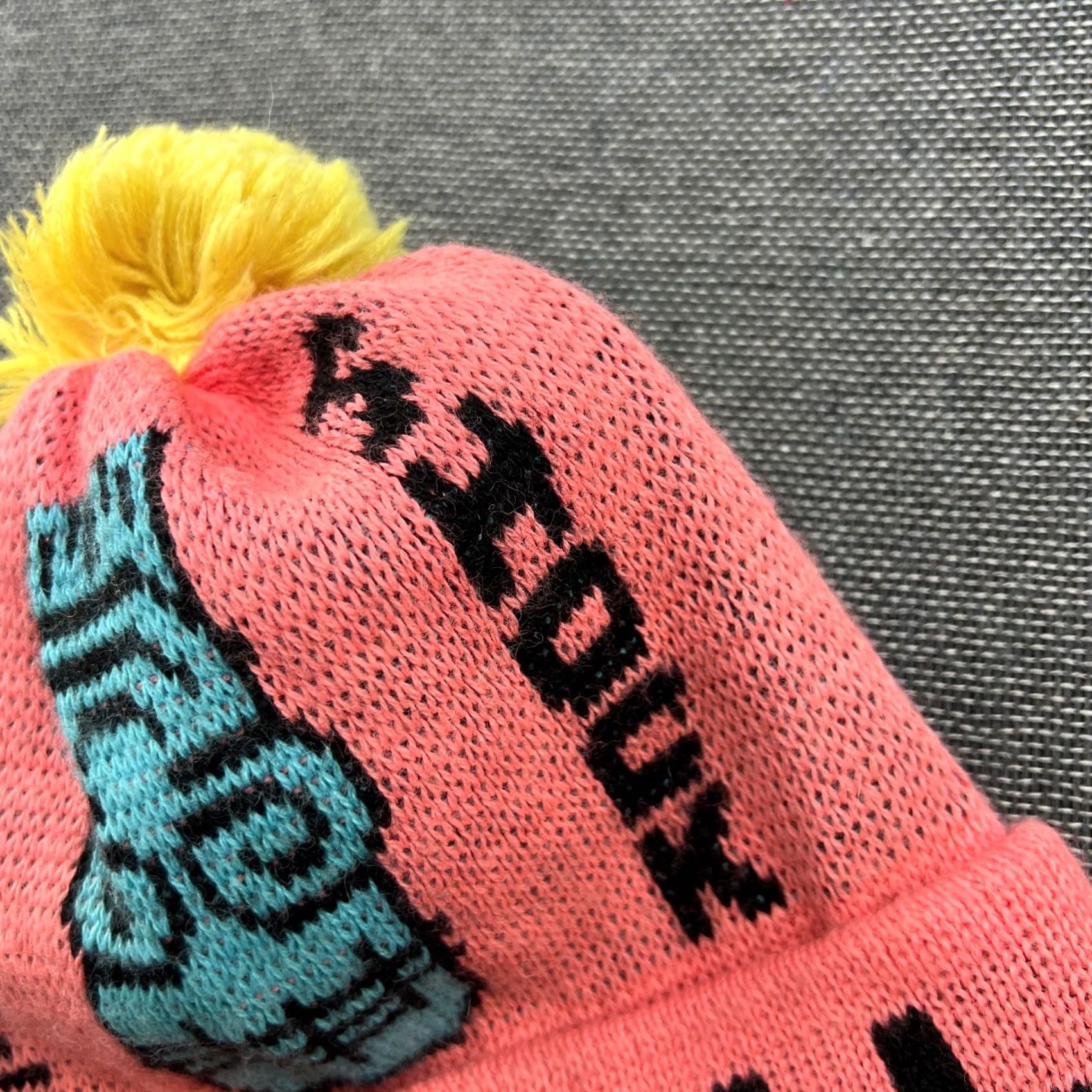 O'Neill VINTAGE O'Neill Beanie Hat One Size Future Shock Snowboard Ski Pink Pom Pom Size ONE SIZE - 3 Thumbnail
