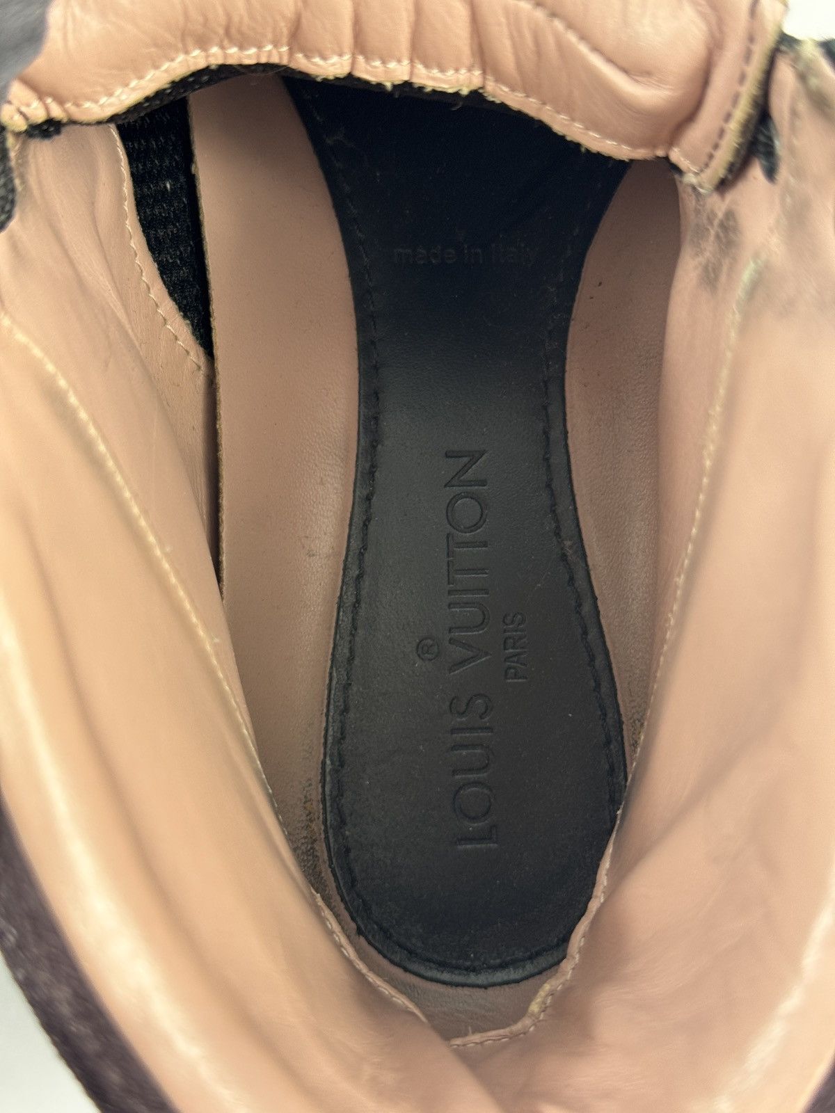 Louis Vuitton TRIBE HIGH TOP SNEAKERS Size US 8.5 / EU 41-42 - 9 Thumbnail
