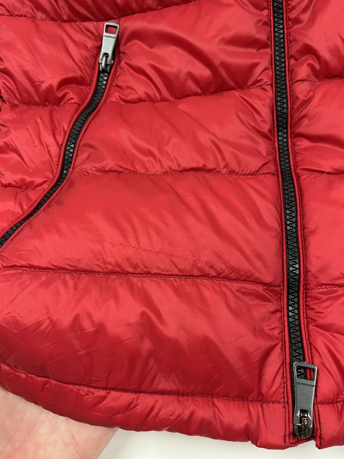 Burberry Burberry Brit Down Puffer Hooded Vest Size US S / EU 44-46 / 1 - 22 Thumbnail