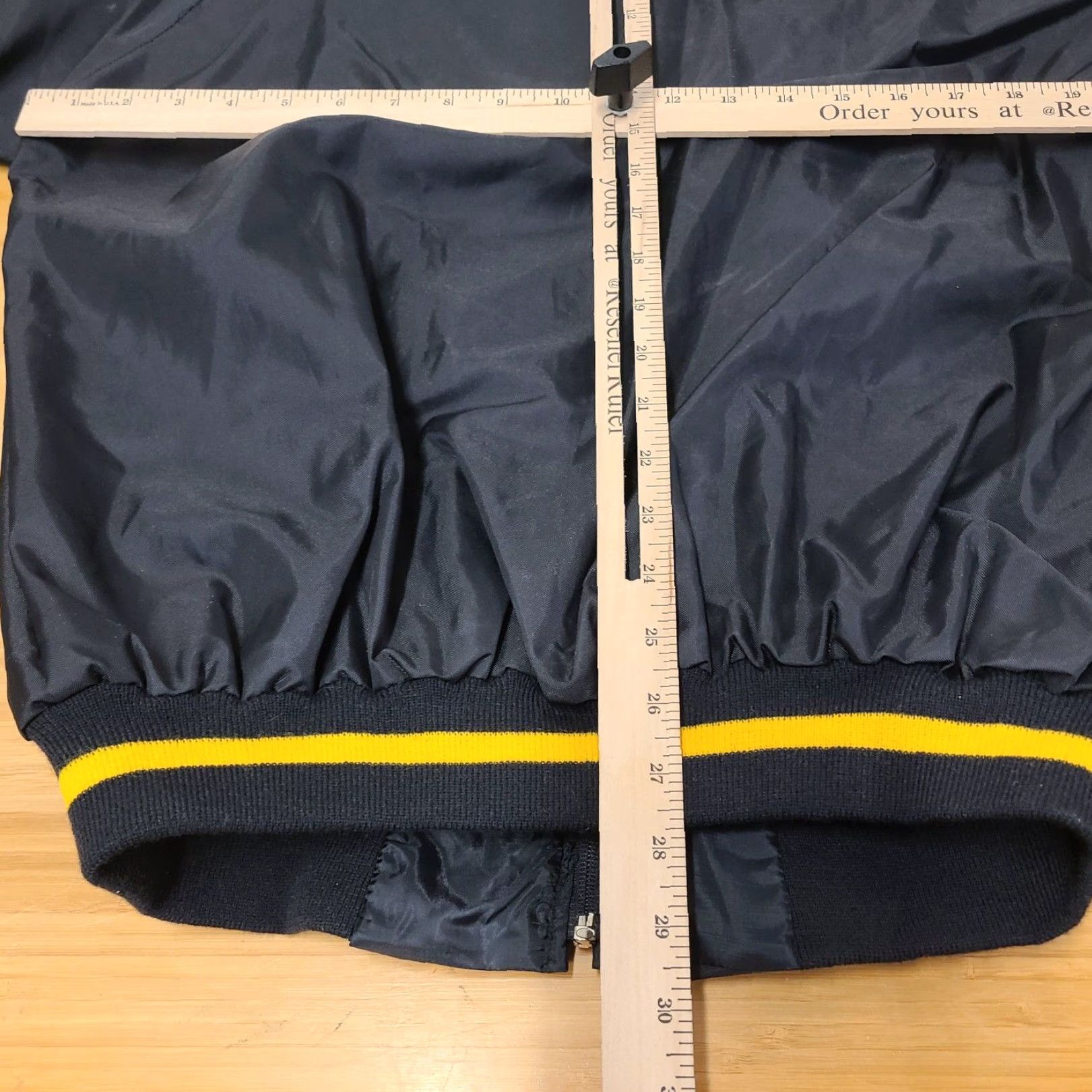 Caterpillar Caterpillar Jacket Bomber Black 2XL Mens Full Zip Long Sleeve Cap Collar Winter Casual Regular Short Length Logo Detachable? Size US XXL / EU 58 / 5 - 7 Thumbnail