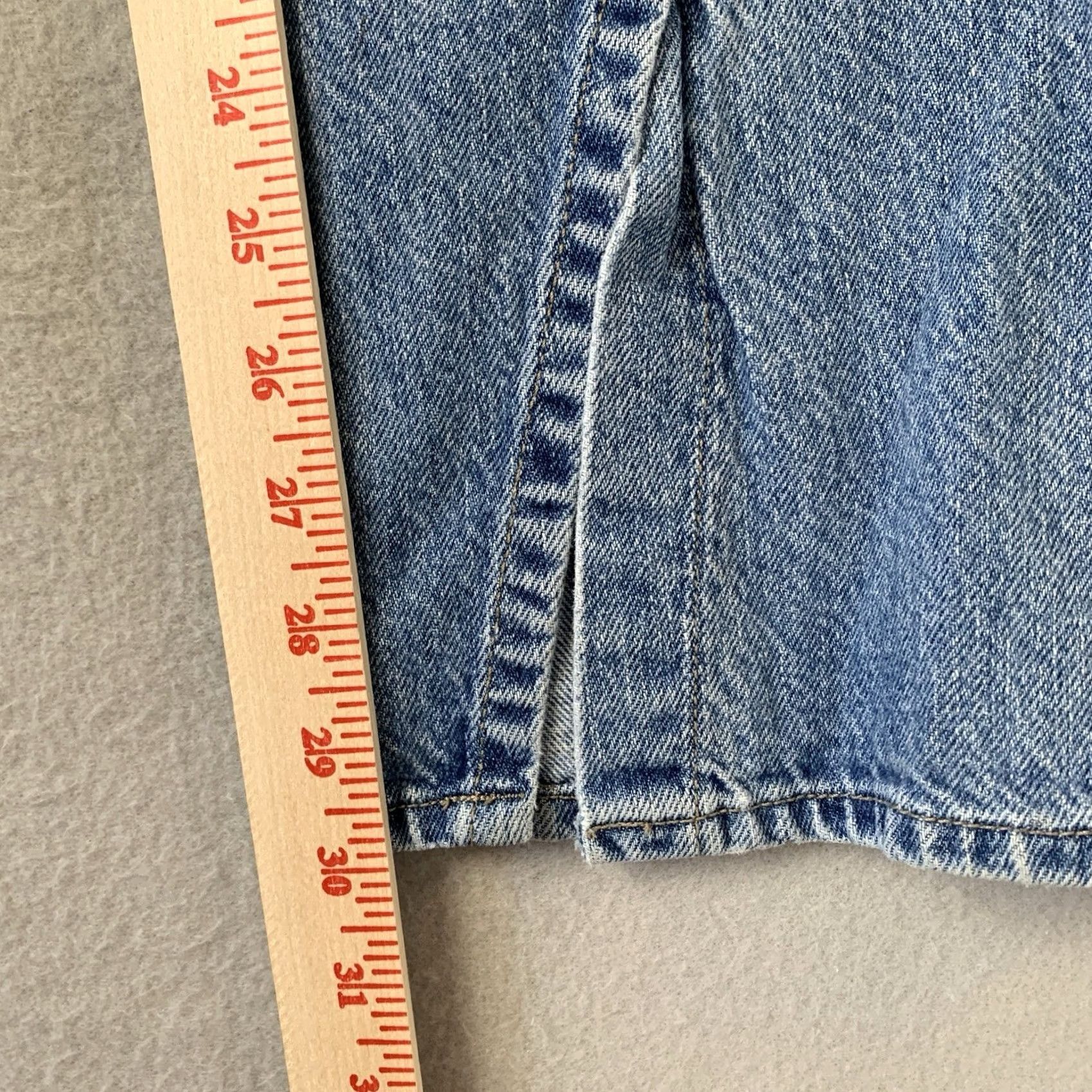 American Eagle Outfitters VINTAGE American Eagle Jeans 90s Bootcut Blue 10 Women Regular Denim Distressed Hipster Baroque Style? Size 32" / US 10 / IT 46 - 6 Thumbnail