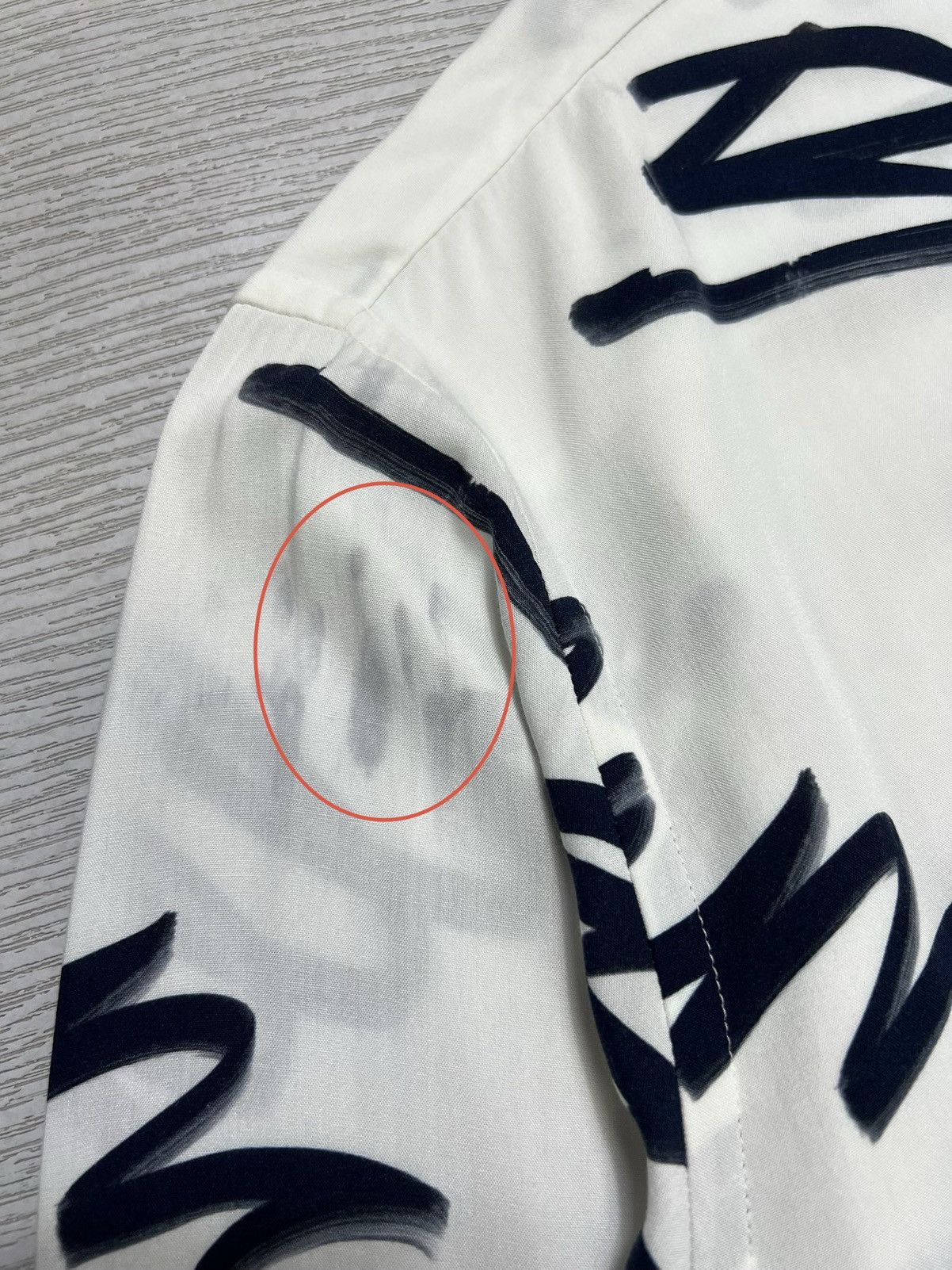Balenciaga Balenciaga - Scribble Logo Button Up Longsleeve Shirt Size US S / EU 44-46 / 1 - 6 Thumbnail