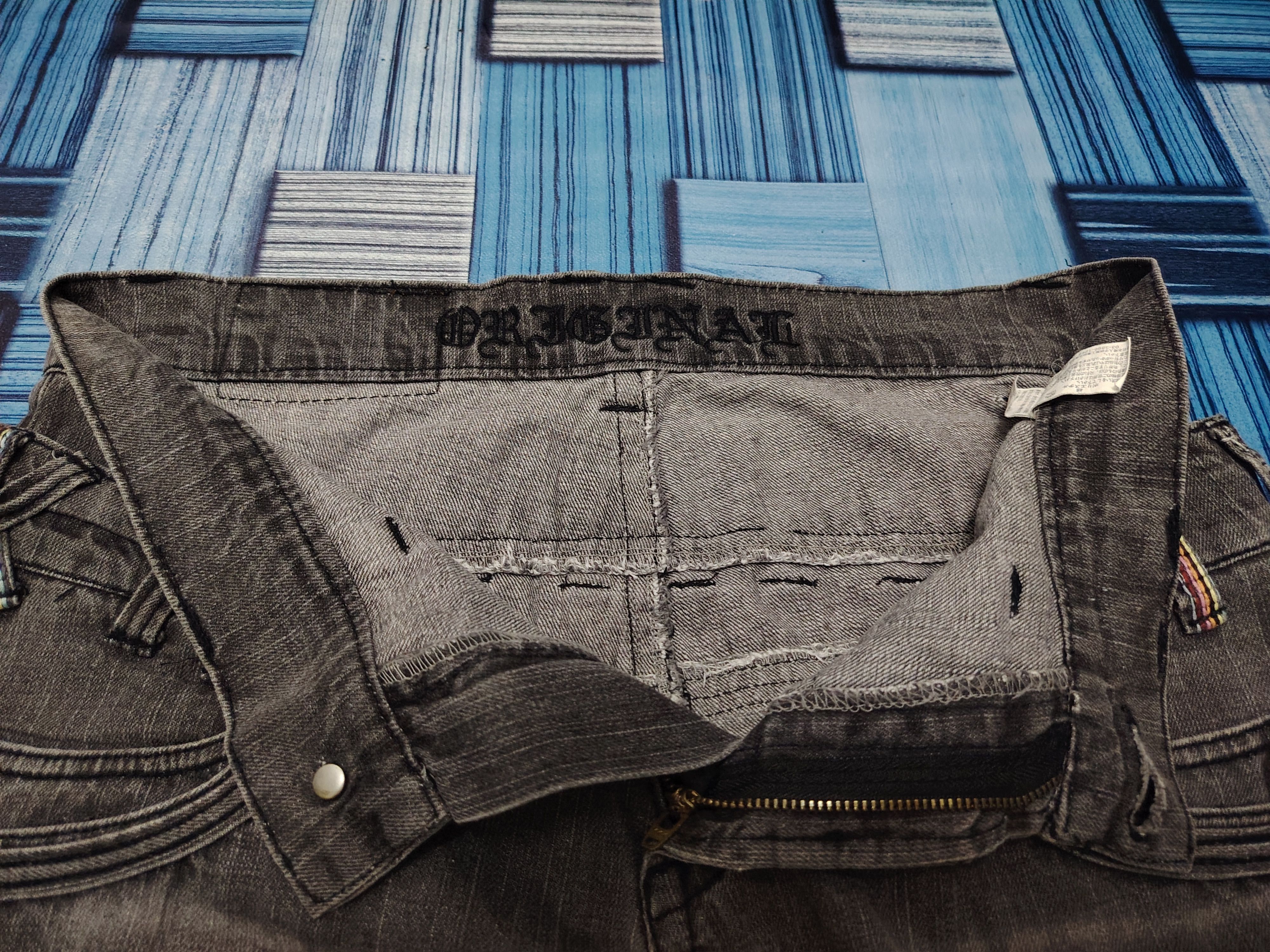 Who Decides War Vtg Japan Assured Joy Double Waist jeans Distressed Jeans Size US 32 / EU 48 - 7 Thumbnail