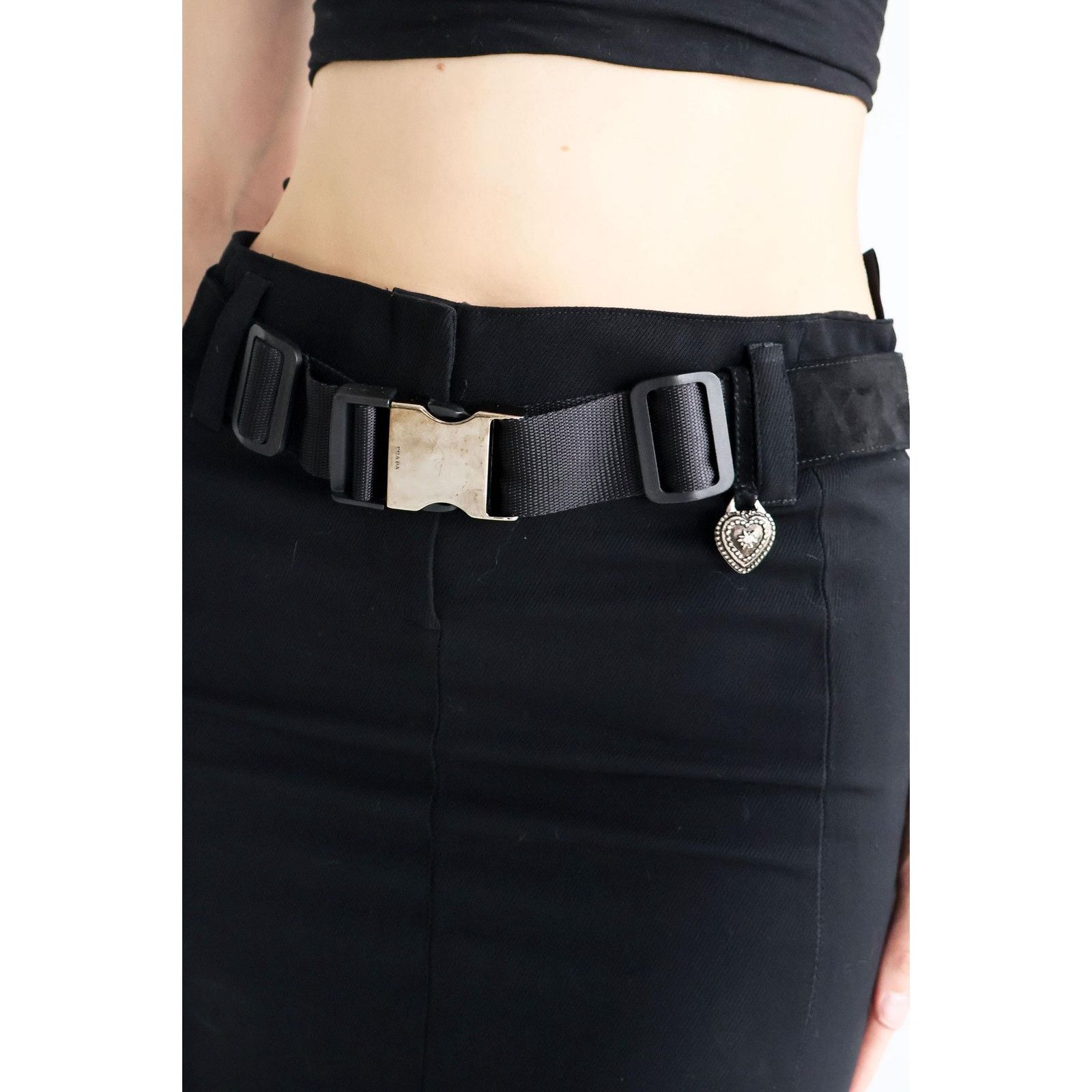 Prada Vintage PRADA 2000s Wool Pencil "Seat Belt Buckle" Skirt Size 27" / US 4 / IT 40 - 2 Thumbnail