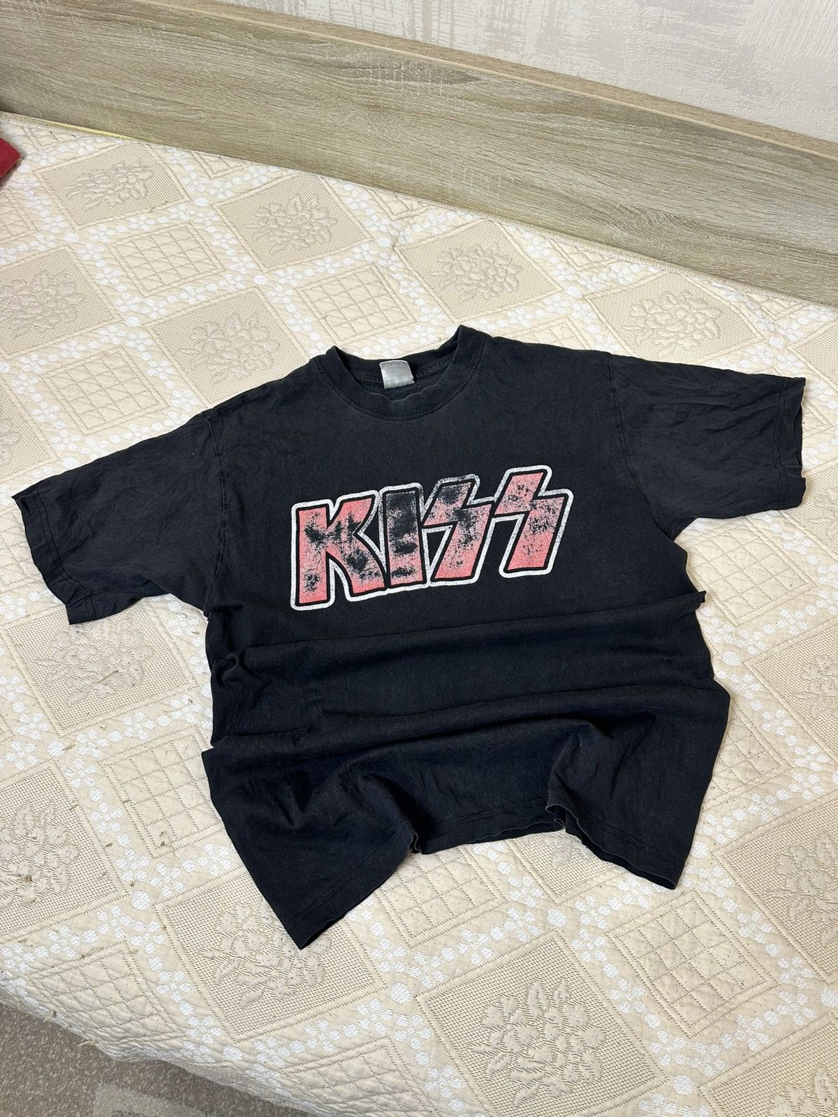 Band Tees 🔥 90s KISS Vintage Rock Band T Shirt Logo Tour USA Size US S / EU 44-46 / 1 - 1 Thumbnail