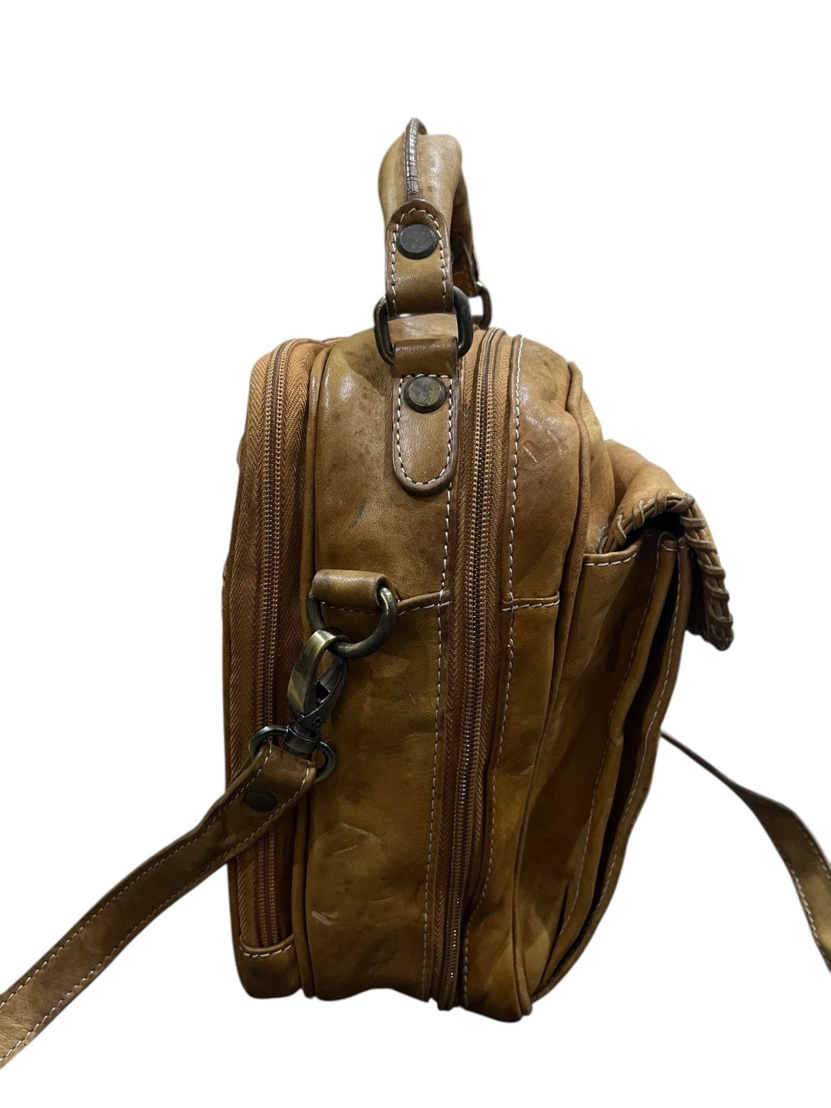 Japanese Brand Vintage cross body bag leather baseball glove leather Size ONE SIZE - 3 Thumbnail
