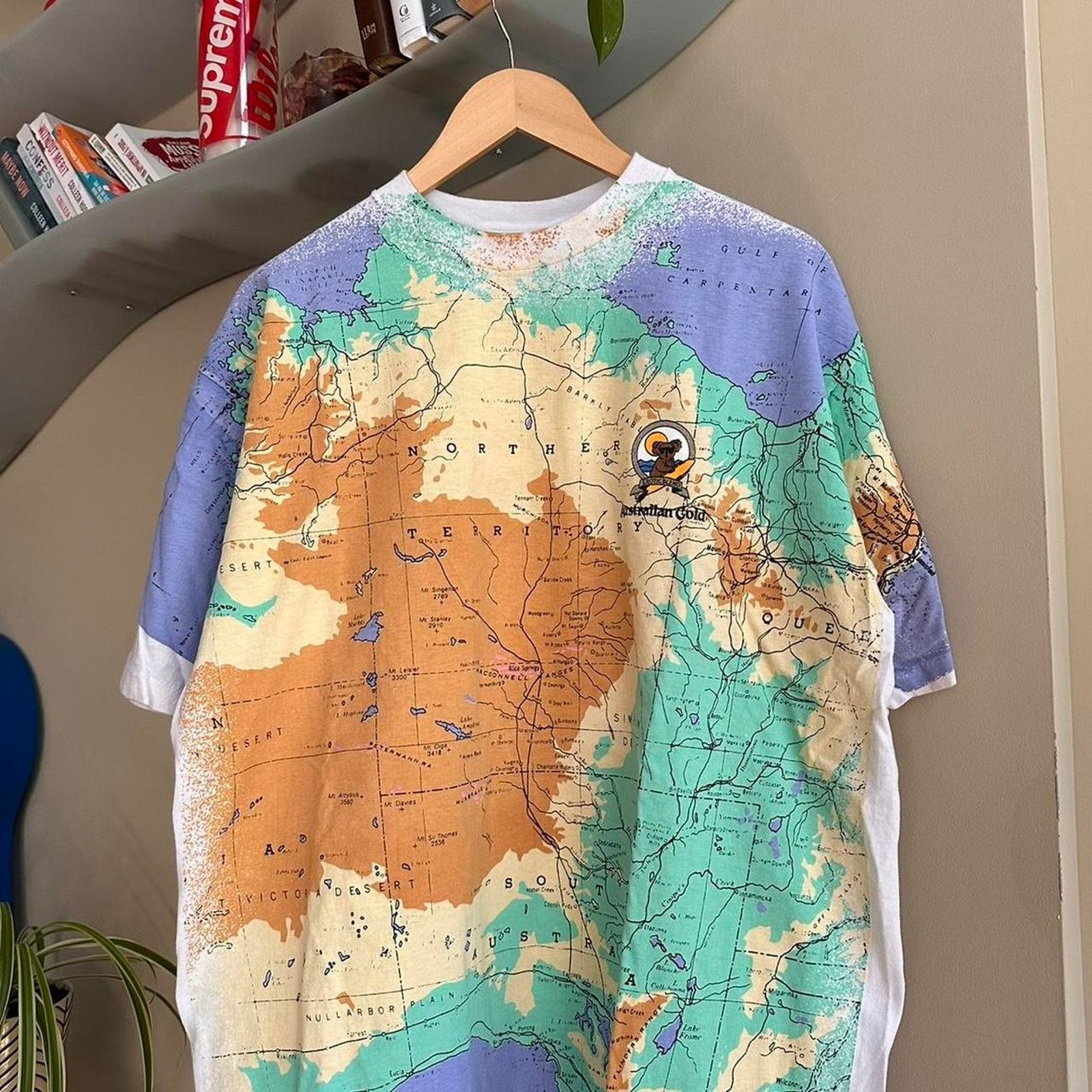 Vintage Vintage Australia Map Shirt Size US XL / EU 56 / 4 - 2 Thumbnail