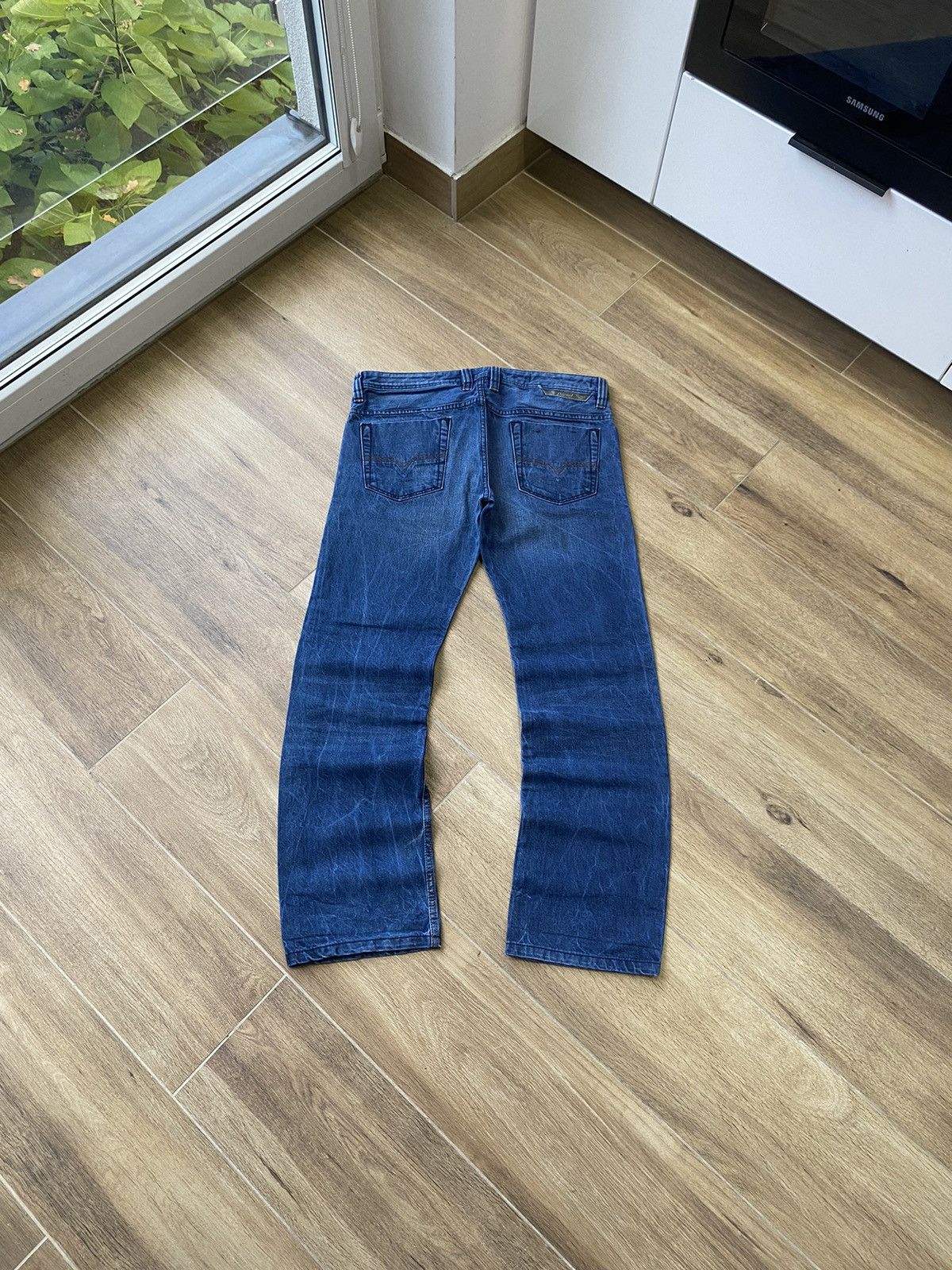 Diesel Diesel Vintage Flared Jeans Washed Baggy Wide Avant Garde Size US 32 / EU 48 - 2 Thumbnail