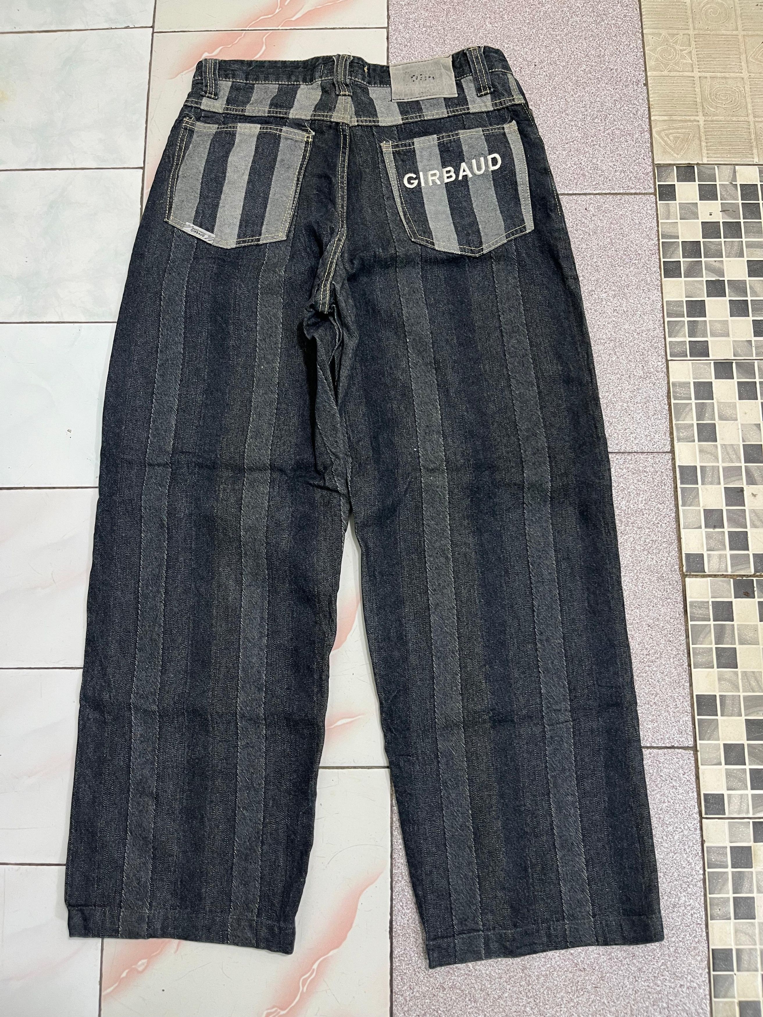Marithe + Francois Girbaud Vintage Marithe Francois Girbaud Baggy Jeans Size 30" / US 8 / IT 44 - 2 Thumbnail