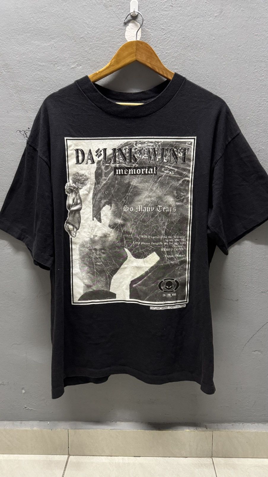 Vintage Da Link Went Memorial Tupac Menswear