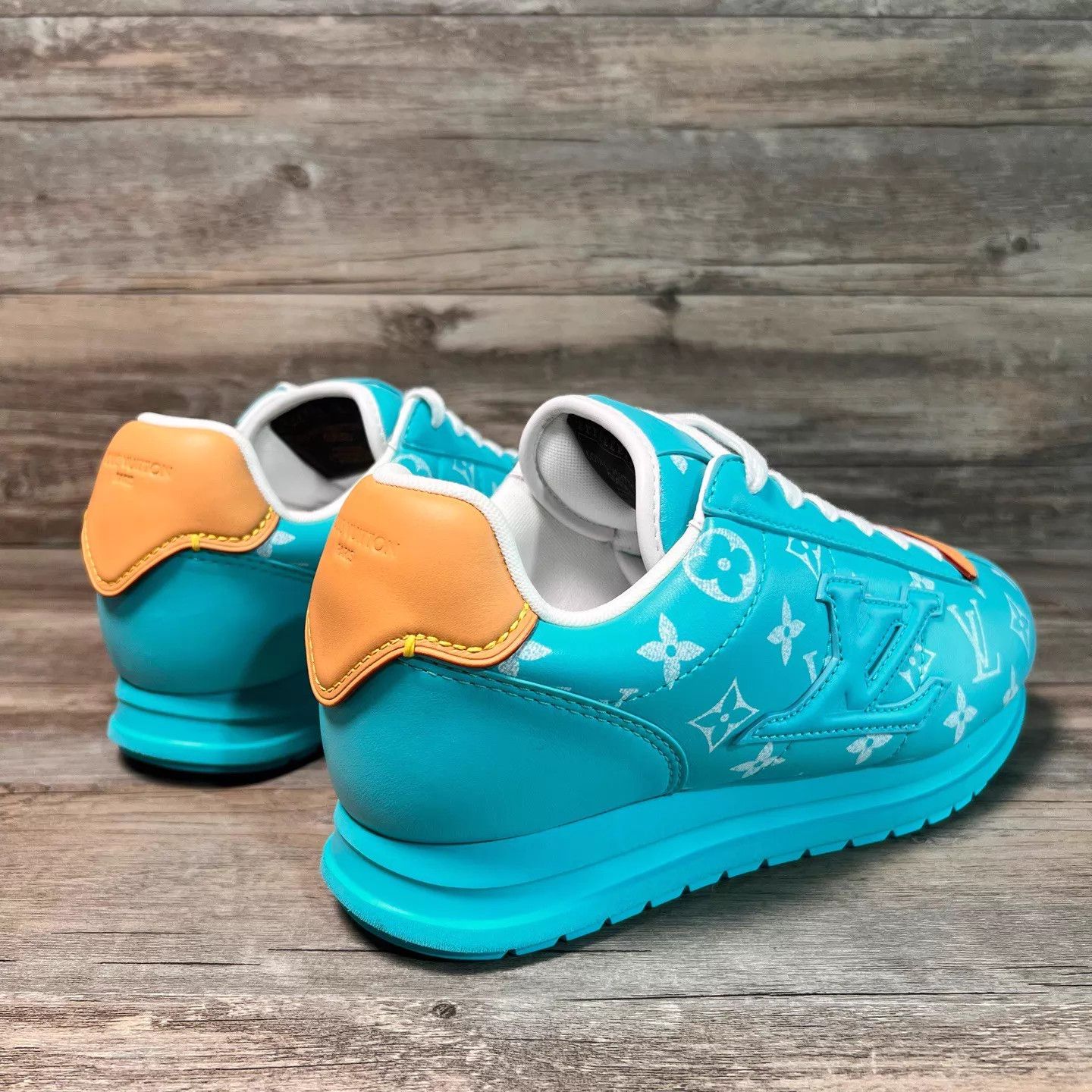 Louis Vuitton LV x Nigo Buttersoft Gump Tiff Blue WB Logo UK7.5/41.5 BNIB Size US 8.5 / EU 41-42 - 3 Thumbnail
