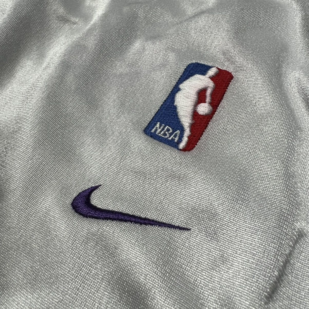 NBA × Nike × Vintage Vintage 2000’s NBA Los Angeles Lakers Warm-Up Track Pants Size US 36 / EU 52 - 4 Thumbnail