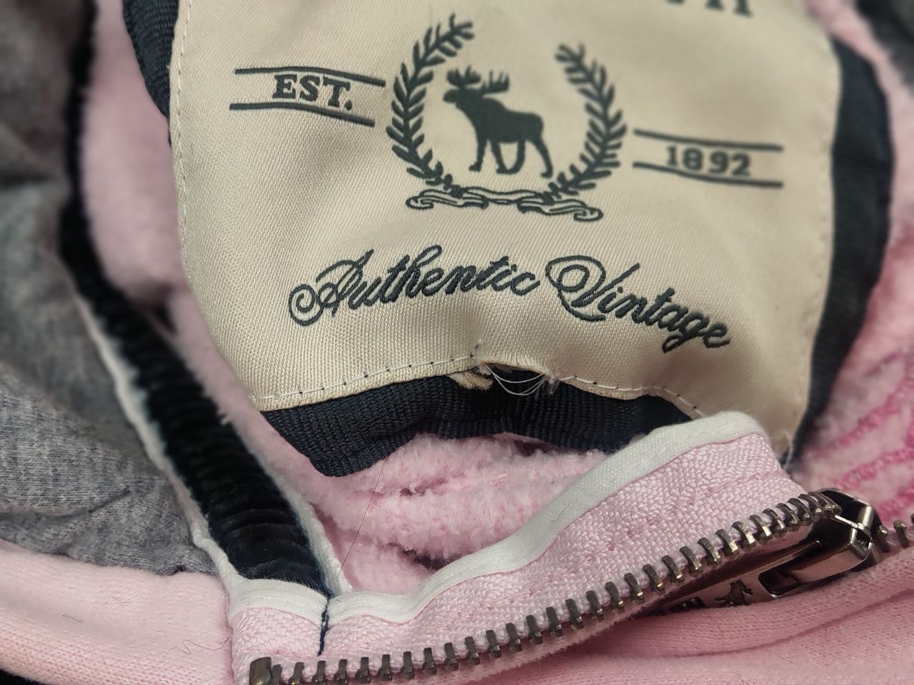 Abercrombie & Fitch Rare Vintage Abercrombie Fur Zip Hoodie if six was nine Y2K Size M / US 6-8 / IT 42-44 - 17 Thumbnail