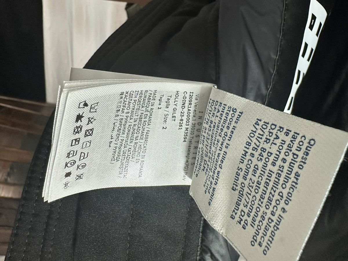 Moncler Genius × Pharrell MONCLER GENIUS X PHARRELL TURTLE VEST Size US M / EU 48-50 / 2 - 5 Thumbnail