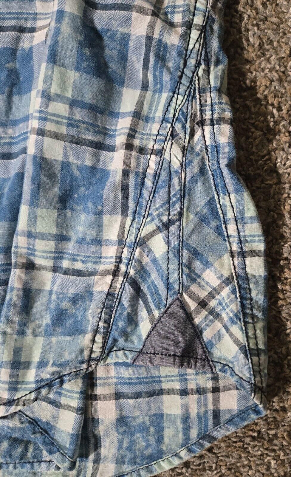 BKE BKE Vintage Blue White Plaid Athletic Fit Button Up Shirt L Size US L / EU 52-54 / 3 - 11 Thumbnail