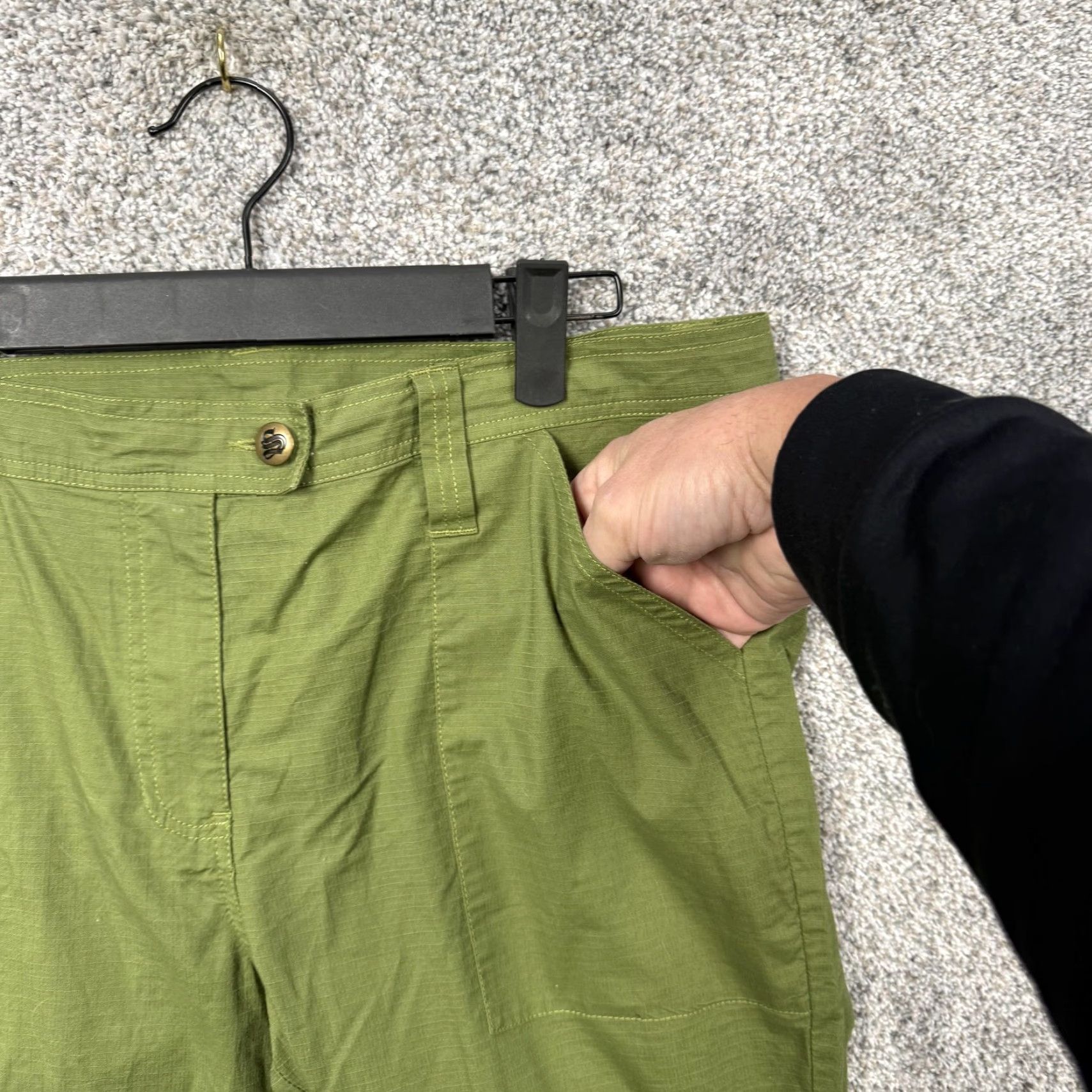 Vintage Suzanne Somers Y2K Cargo Pants 12 Olive Green Stretch Ruched Hem Casual Utility Women Pants Regular 34x30.5 Cotton Spandex Size 34" / US 12 / IT 48 - 7 Thumbnail
