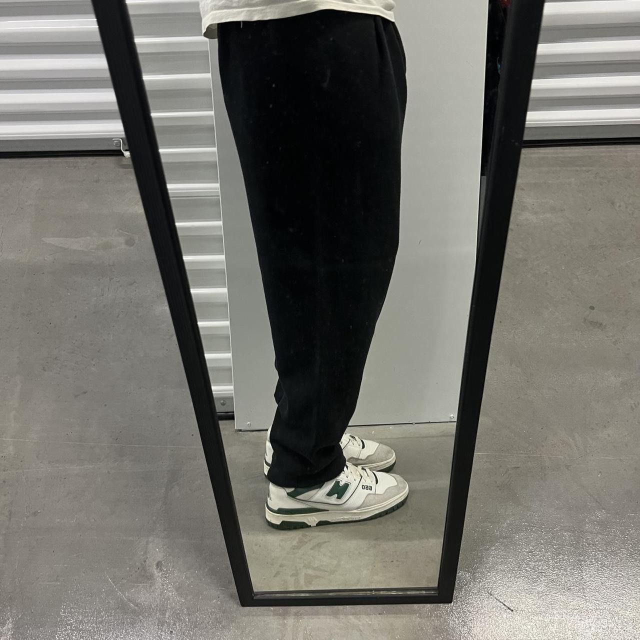 Vintage Vintage Y2K/2000s Baggy Fit Black Essential Sweatpants! Size US 34 / EU 50 - 1 Thumbnail