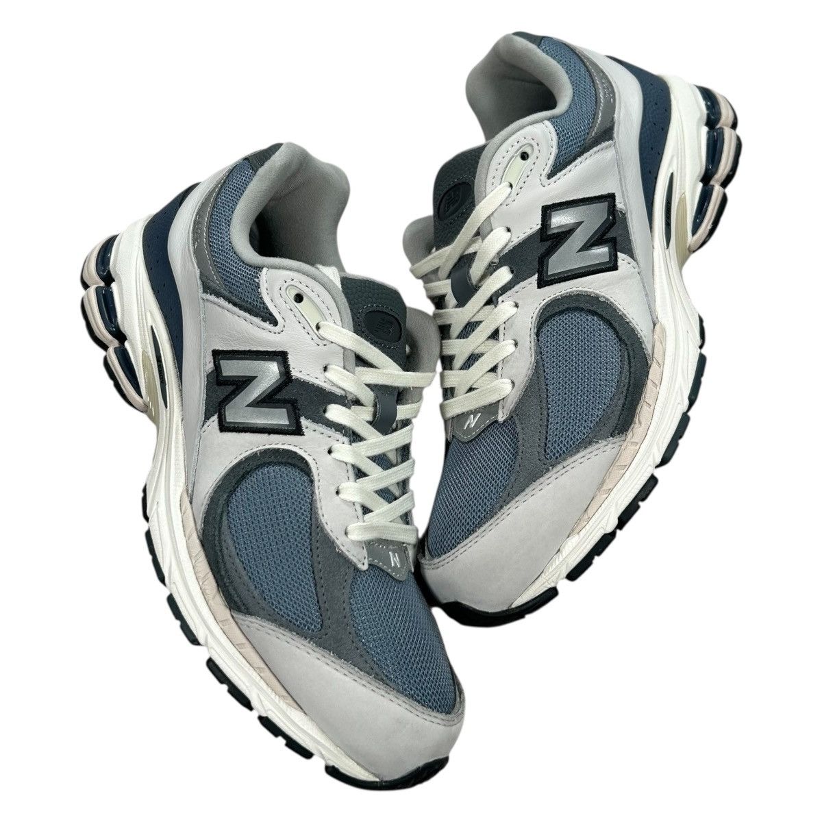 New Balance New Balance 2002r Atmos Cybernetic Blue Gray 2023 Sneakers Size US 10.5 / EU 43-44 - 1 Thumbnail