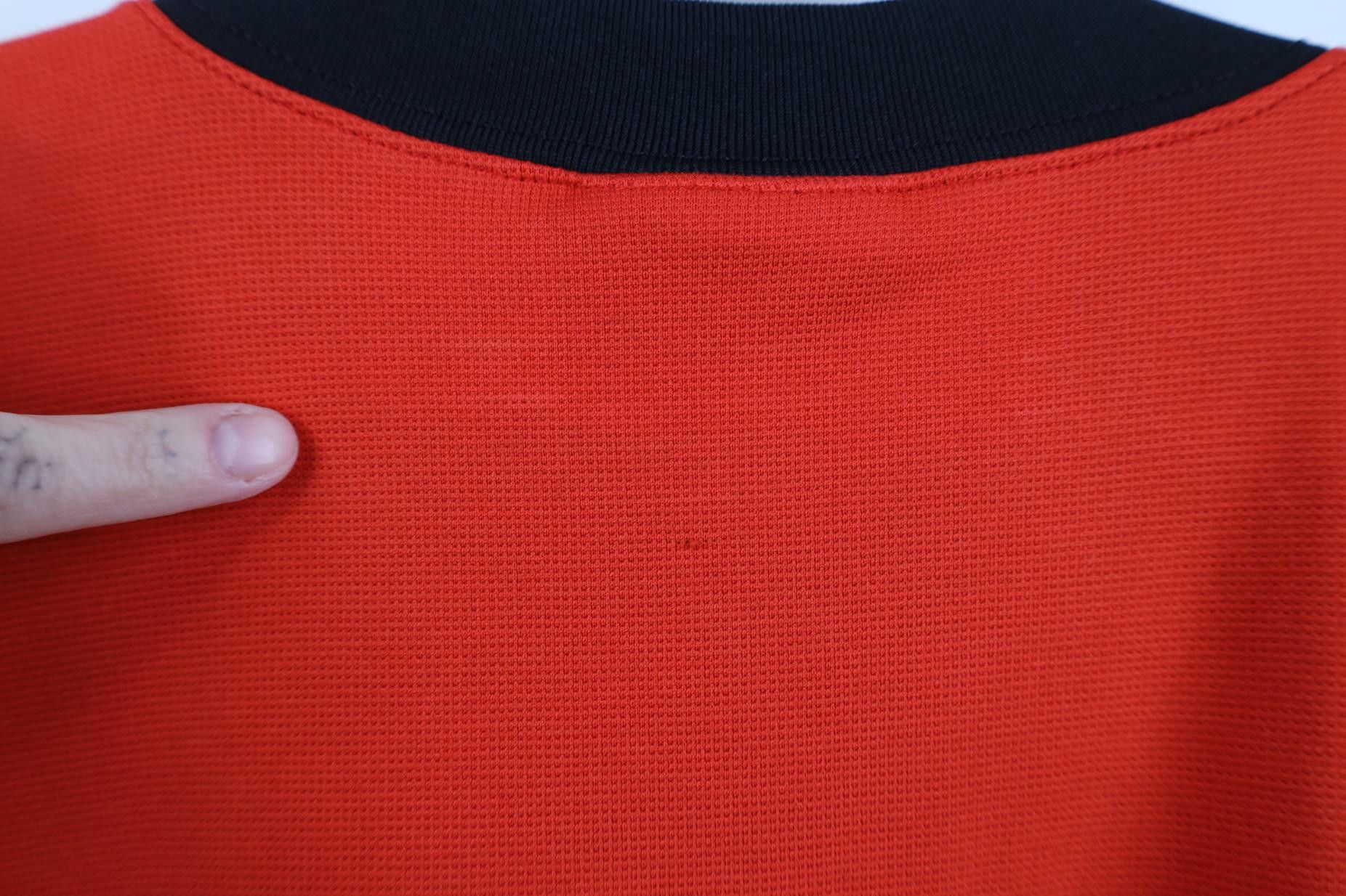 Adidas Vintage 90s Adidas Thermal Knit Short Sleeve T-Shirt Red Size US M / EU 48-50 / 2 - 11 Thumbnail