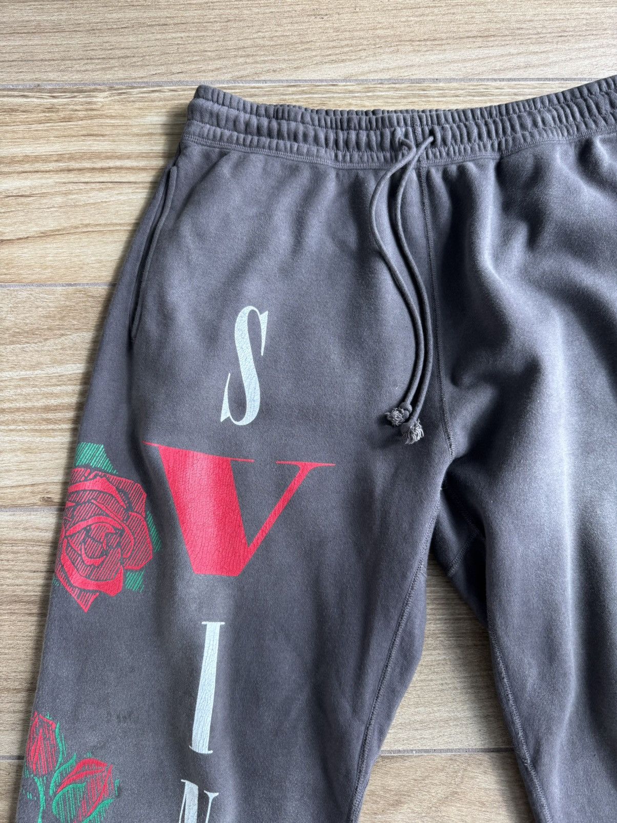 Saint Michael × Vlone Saint Michael x Vlone Sweat Pants Size US 34 / EU 50 - 2 Thumbnail