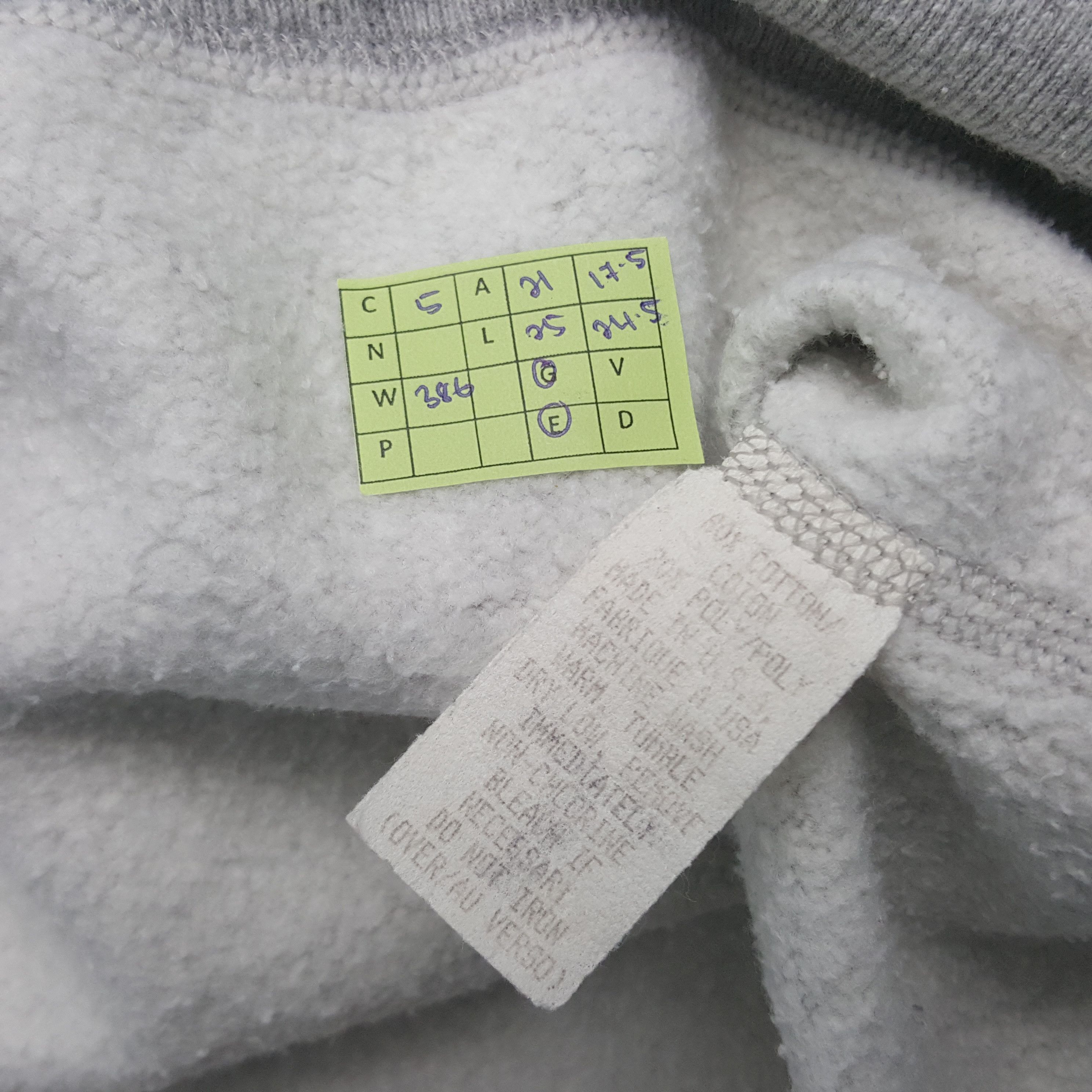 Calvin Klein Vintage Calvin Klein Jeans Brand Style Sweatshirt RR5 Size US M / EU 48-50 / 2 - 7 Thumbnail