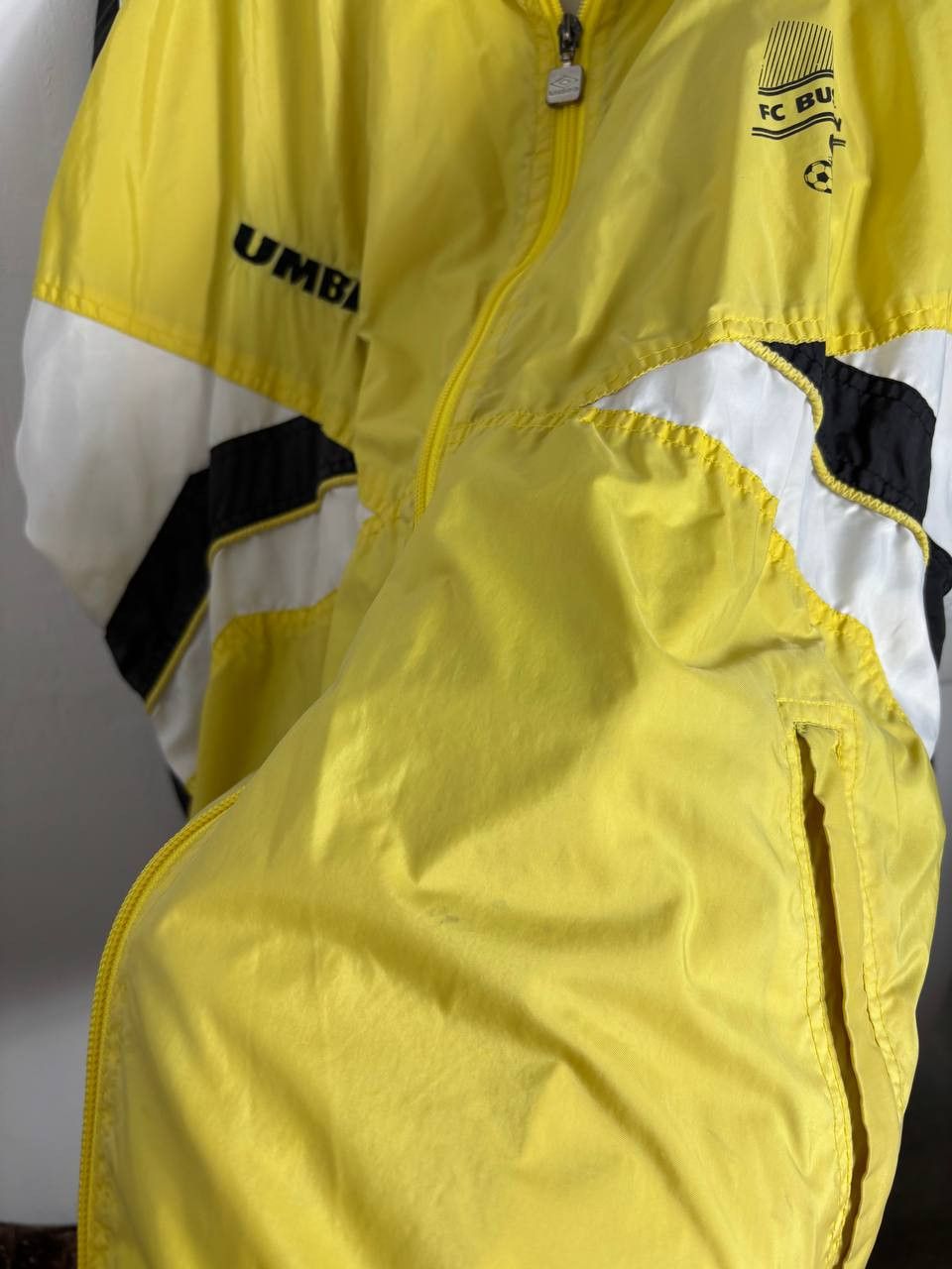Umbro 🇯🇵 Umbro Japan Vintage Track Jacket 90s Size US XL / EU 56 / 4 - 13 Thumbnail