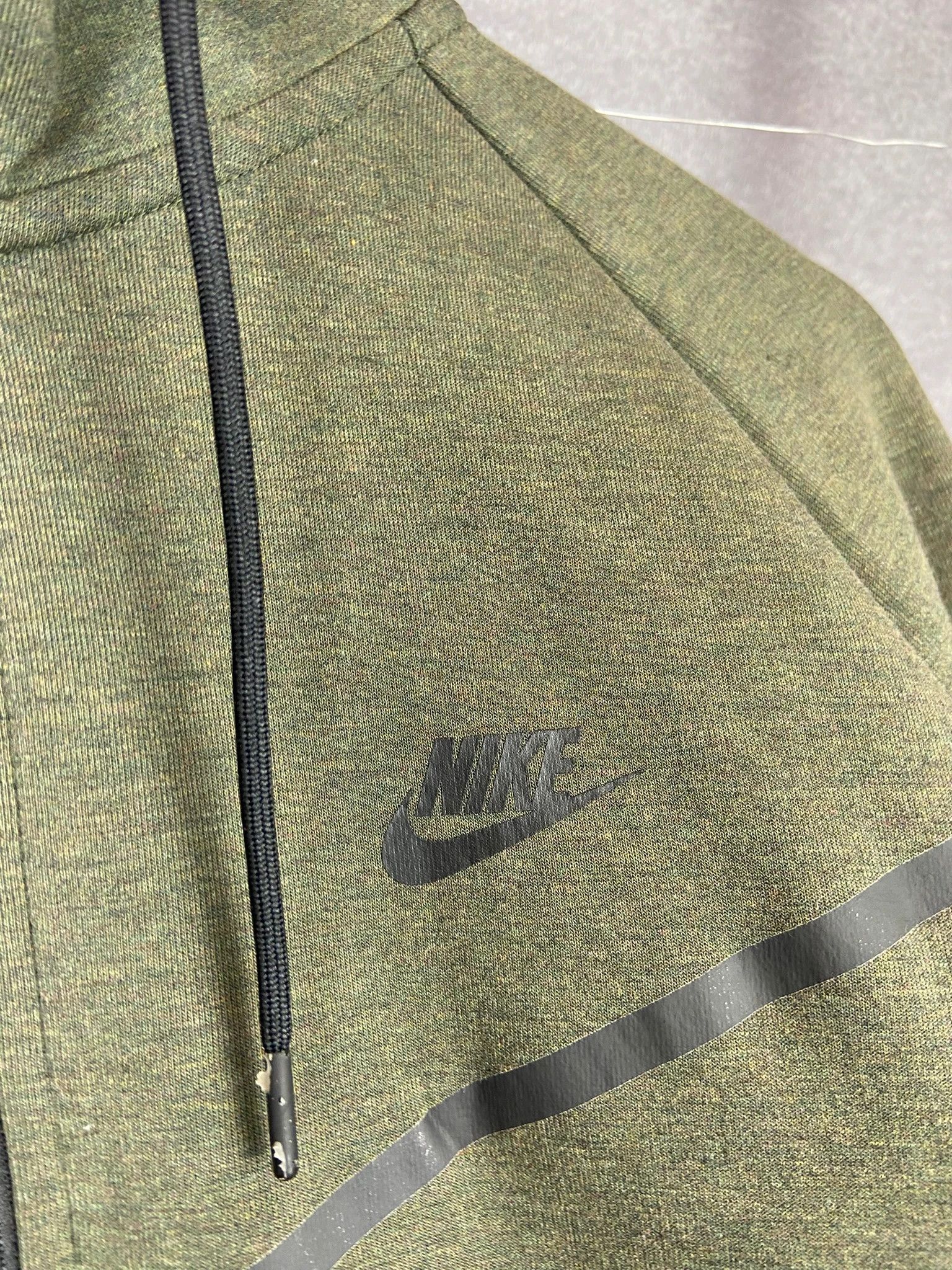 Nike Nike Tech Fleece Full Zip Hoodie Green L Size US L / EU 52-54 / 3 - 3 Thumbnail