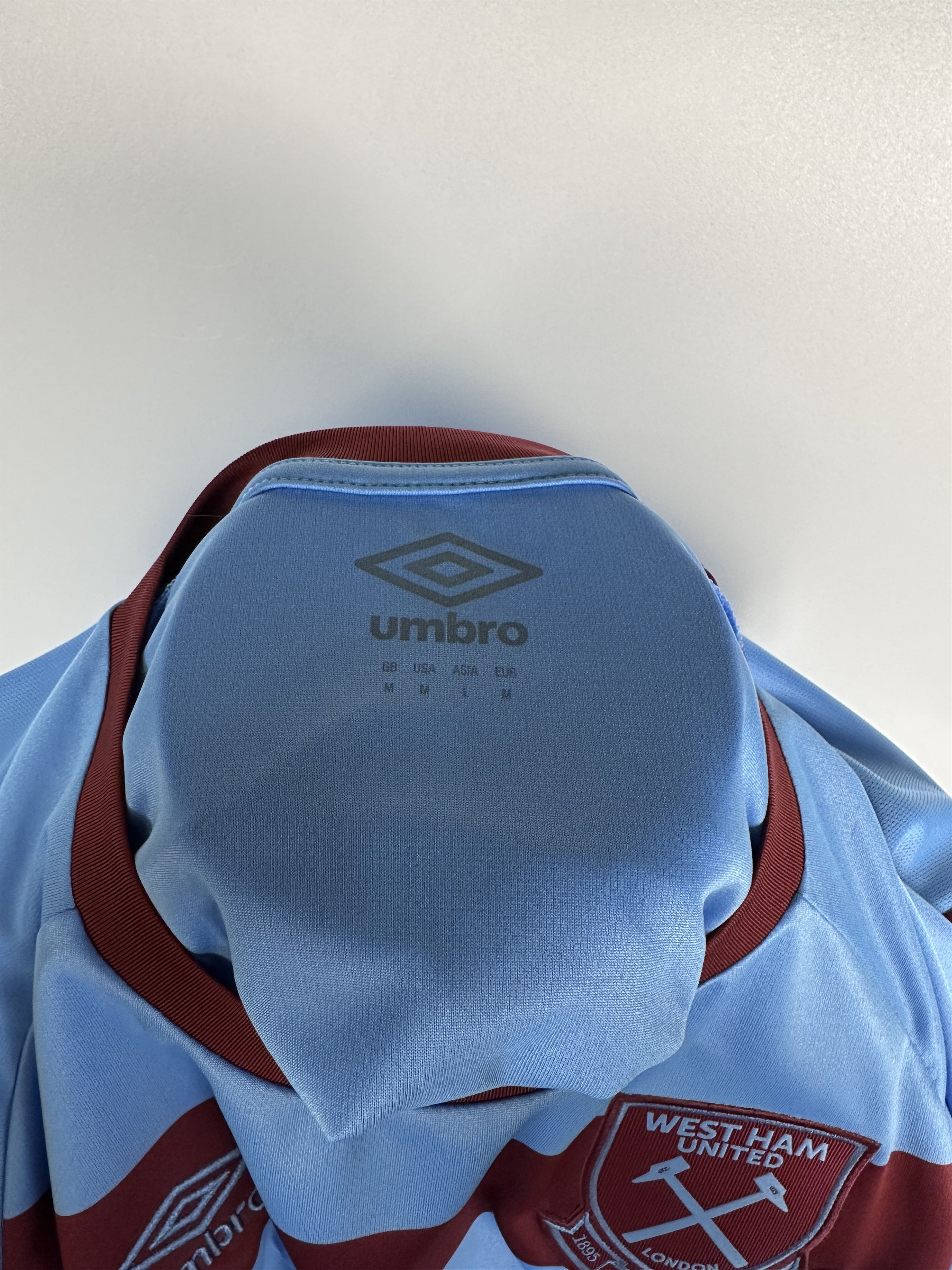 Umbro West Ham United 2020 2021 Football Shirt Soccer Jersey Umbro Size US M / EU 48-50 / 2 - 9 Thumbnail