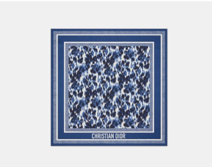 Dior o1w1db10425 35WID07 Size: OS / Square Scarf Size ONE SIZE - 2 Thumbnail