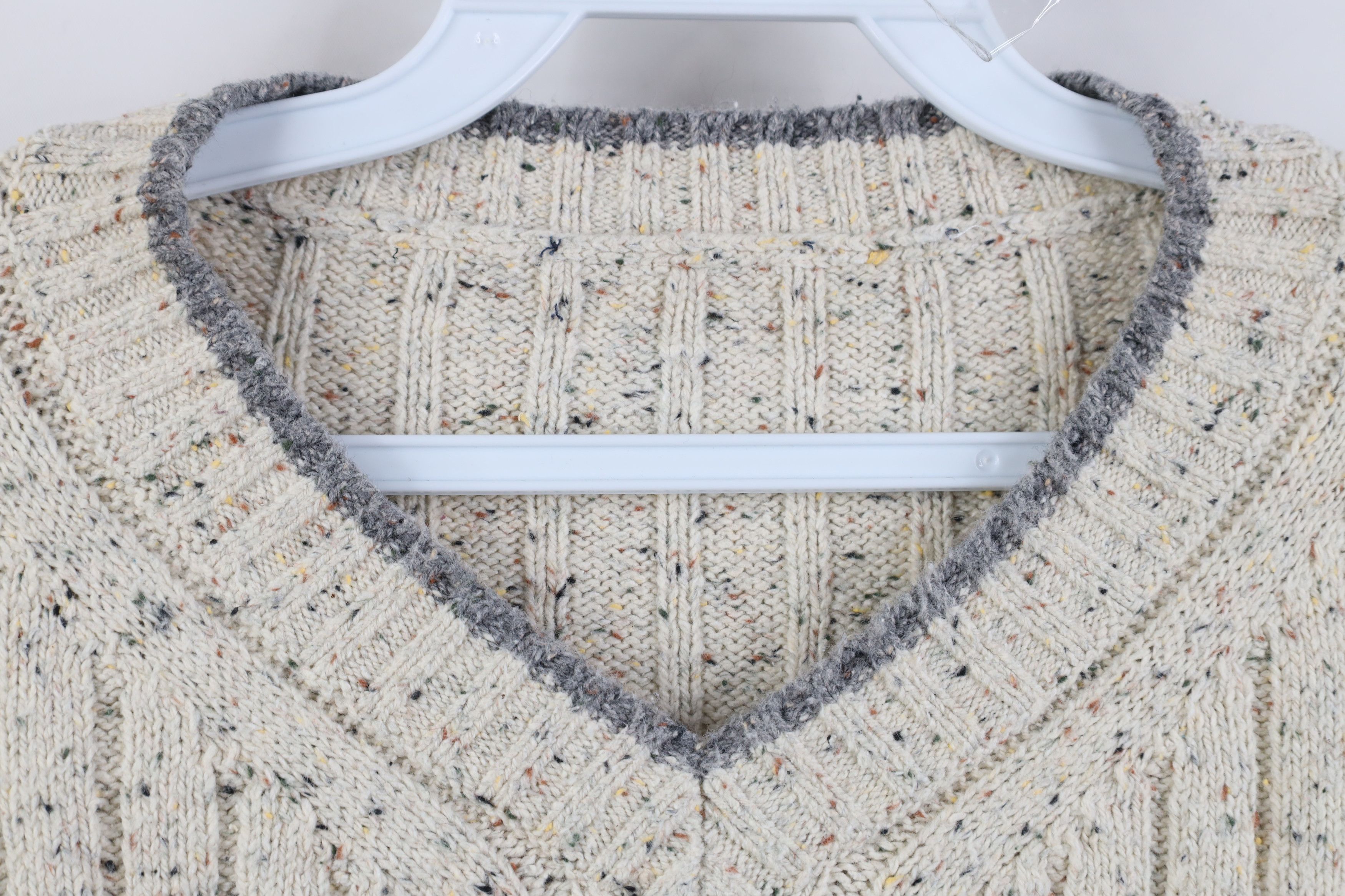 Vintage Vintage 90s Streetwear Fleck Ribbed Knit V-Neck Sweater Size US L / EU 52-54 / 3 - 4 Thumbnail