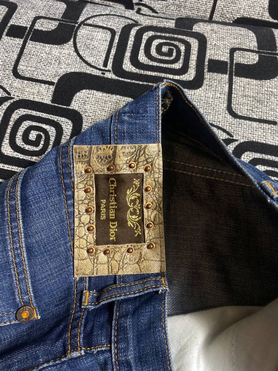 Japanese Brand Crazy Crash Dirty Baggy Faded Jean Japan Avant Garde Style Size US 30 / EU 46 - 8 Thumbnail