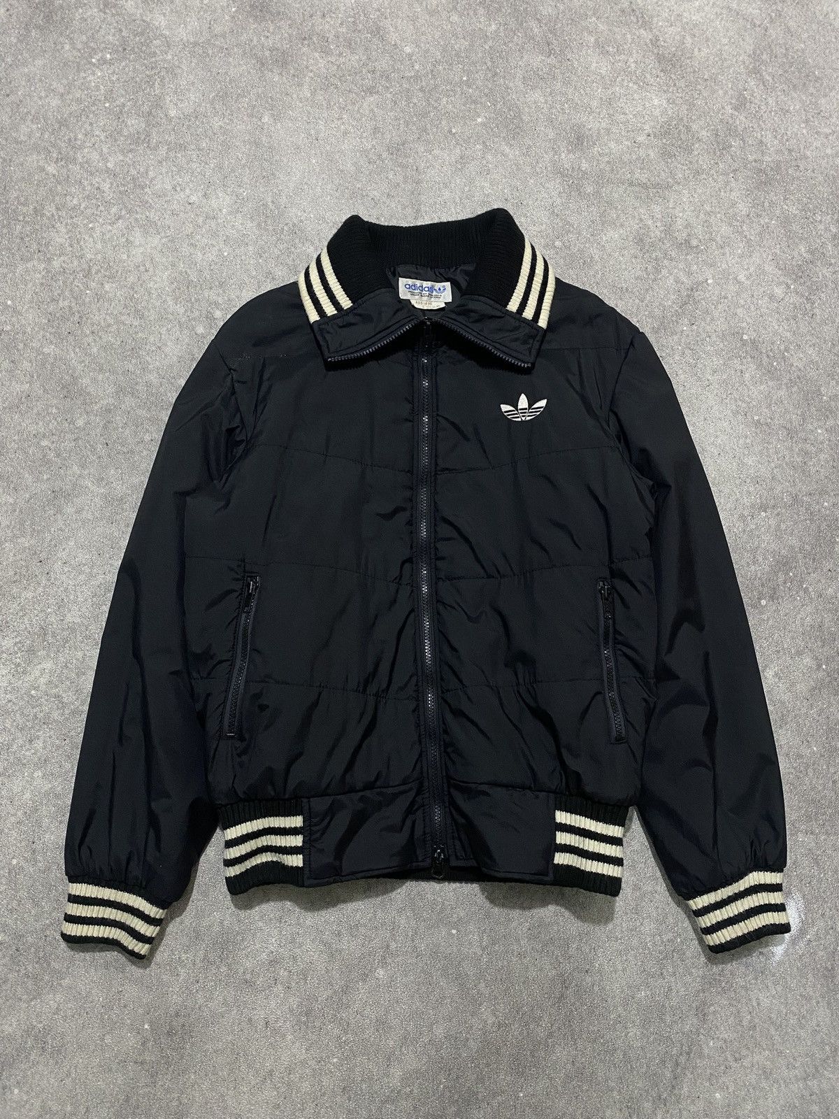 Adidas Adidas light jacket vintage Size US L / EU 52-54 / 3 - 1 Thumbnail