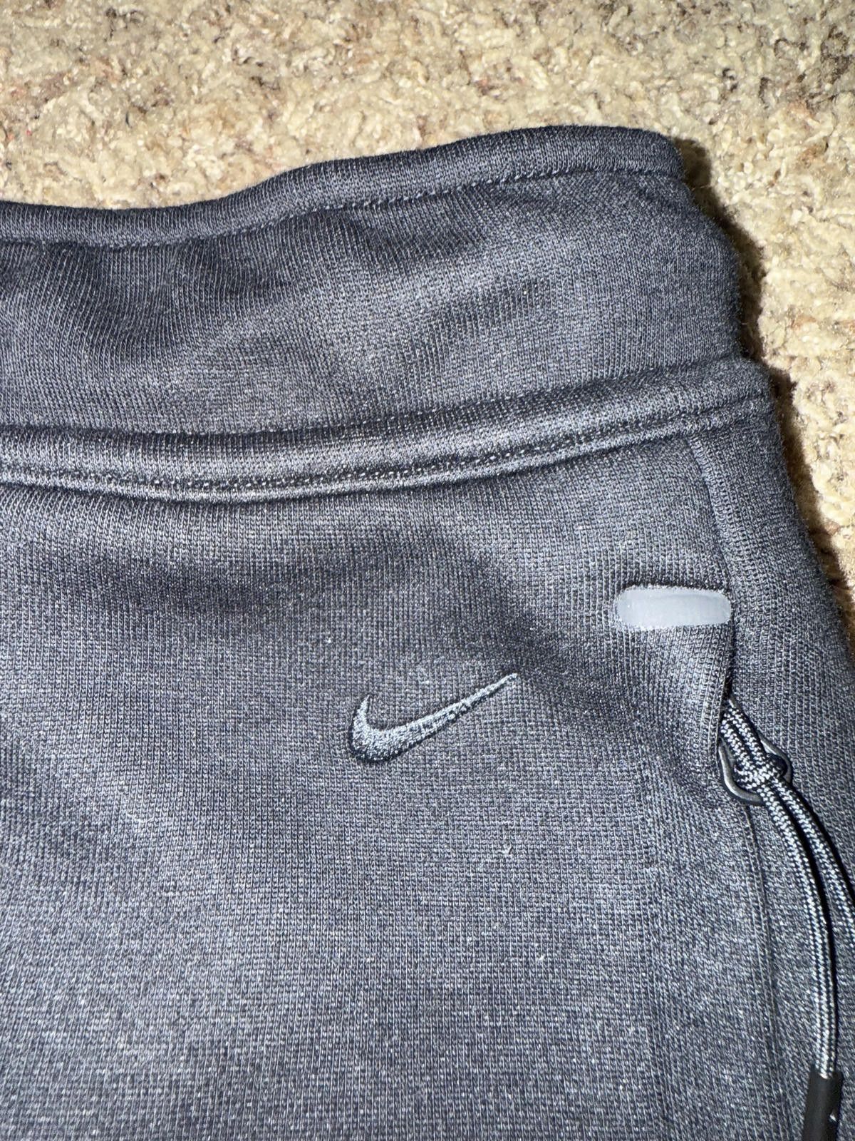 Nike Nike Tech Men's Fleece Loose-Fit Open Hem Pants Size US 40 / EU 56 - 2 Thumbnail
