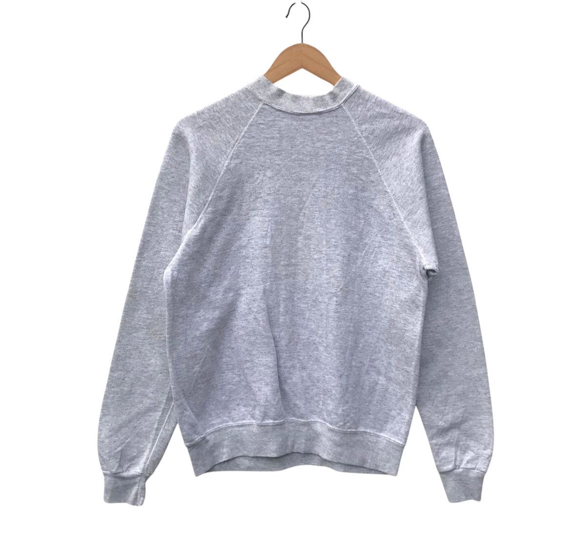 Mickey Mouse Vintage 90s Mickey Mouse Pullover Sweatshirt Size US M / EU 48-50 / 2 - 11 Thumbnail