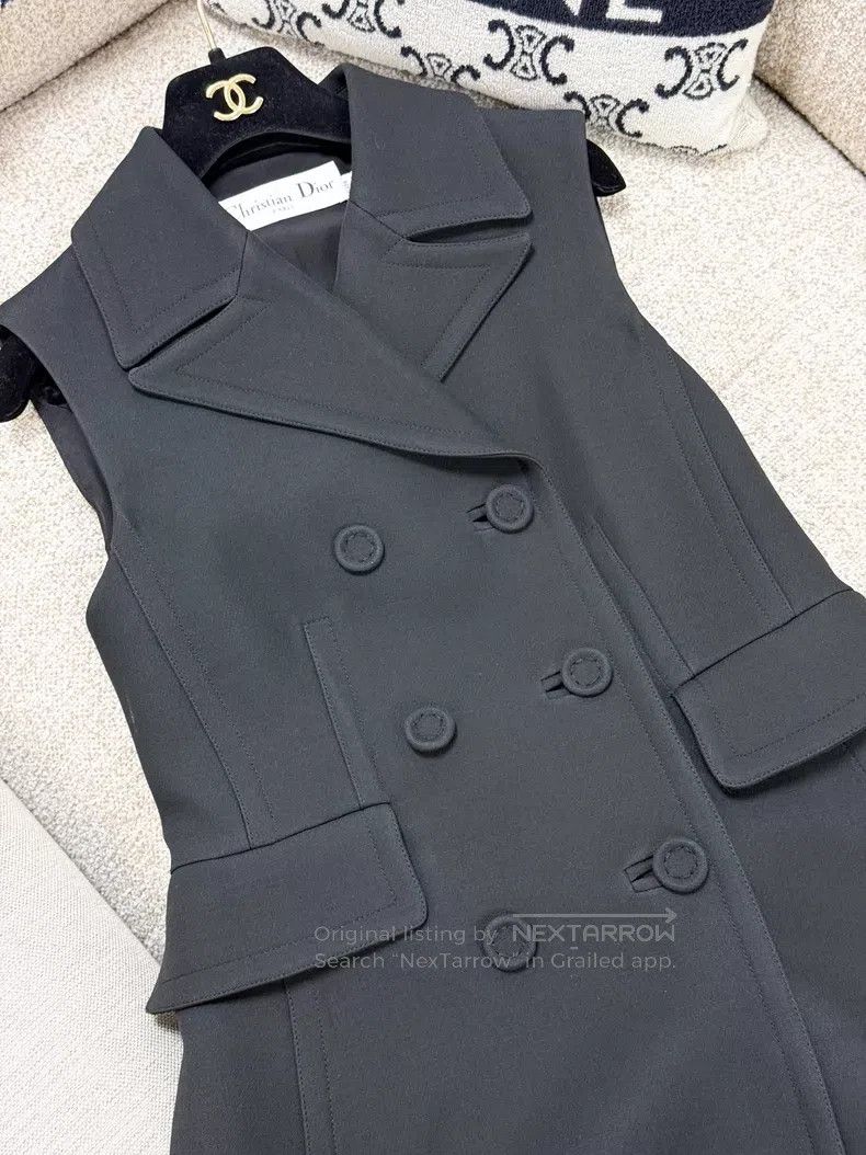 Dior Dior Wool lapel double-breasted lapel sleeveless dress Size XXS / US 00 / IT 34 - 3 Thumbnail