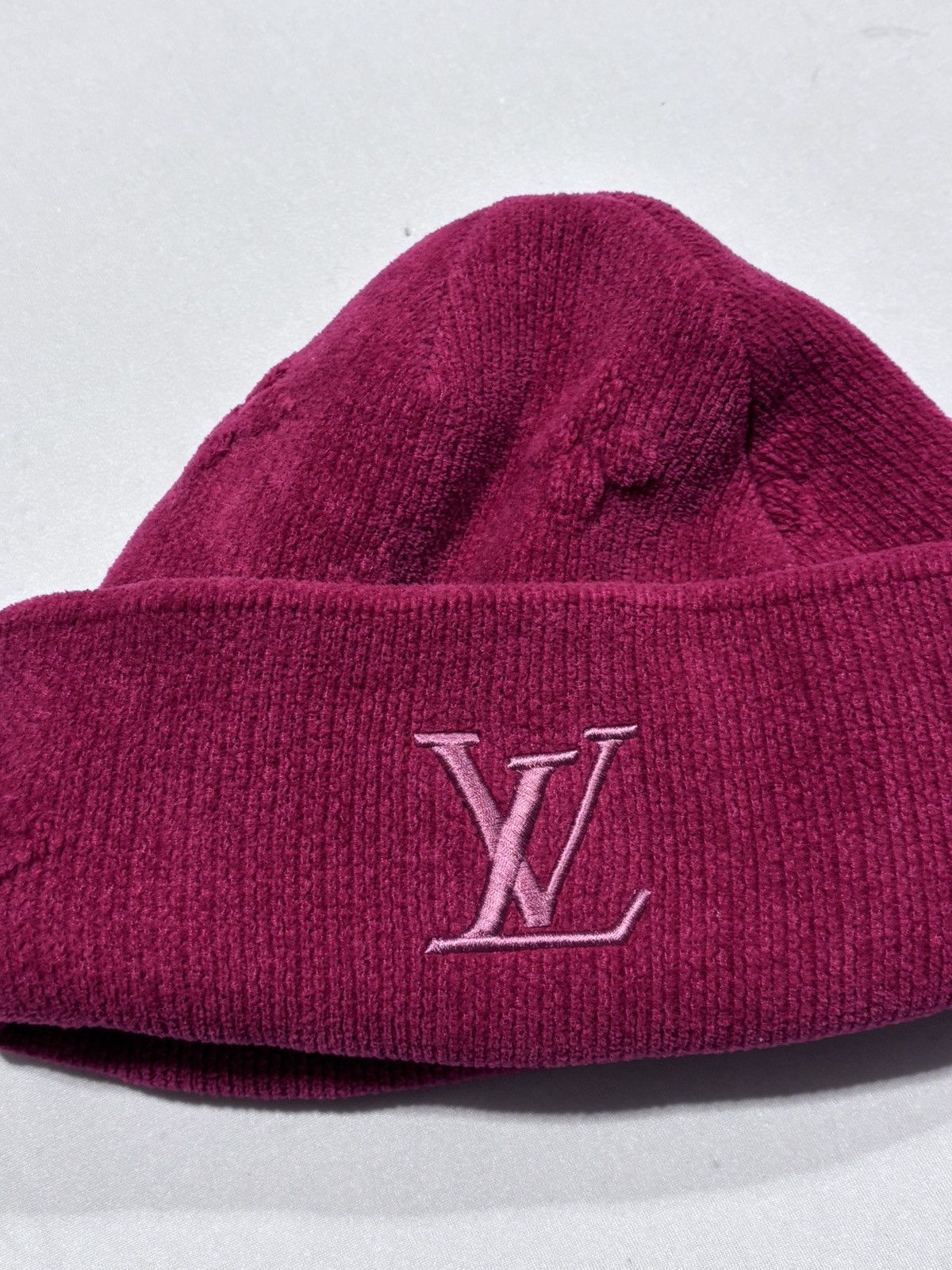 Louis Vuitton Louis Vuitton Crush Monogram Heritage Beanie Size ONE SIZE - 3 Thumbnail