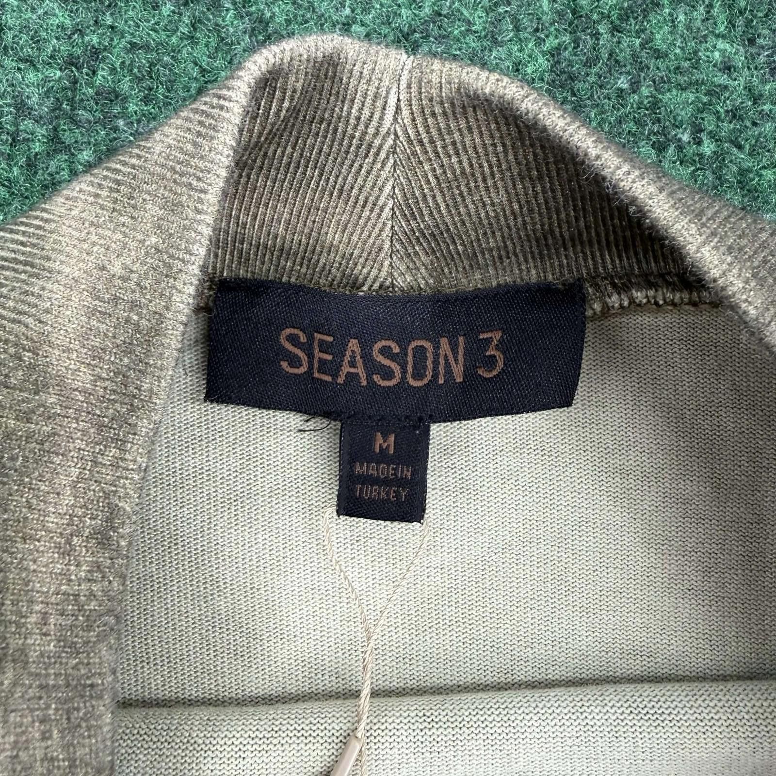 Yeezy Yeezy Season 3 Moto Crew L/S M New with Tags D9303 Size US M / EU 48-50 / 2 - 2 Thumbnail