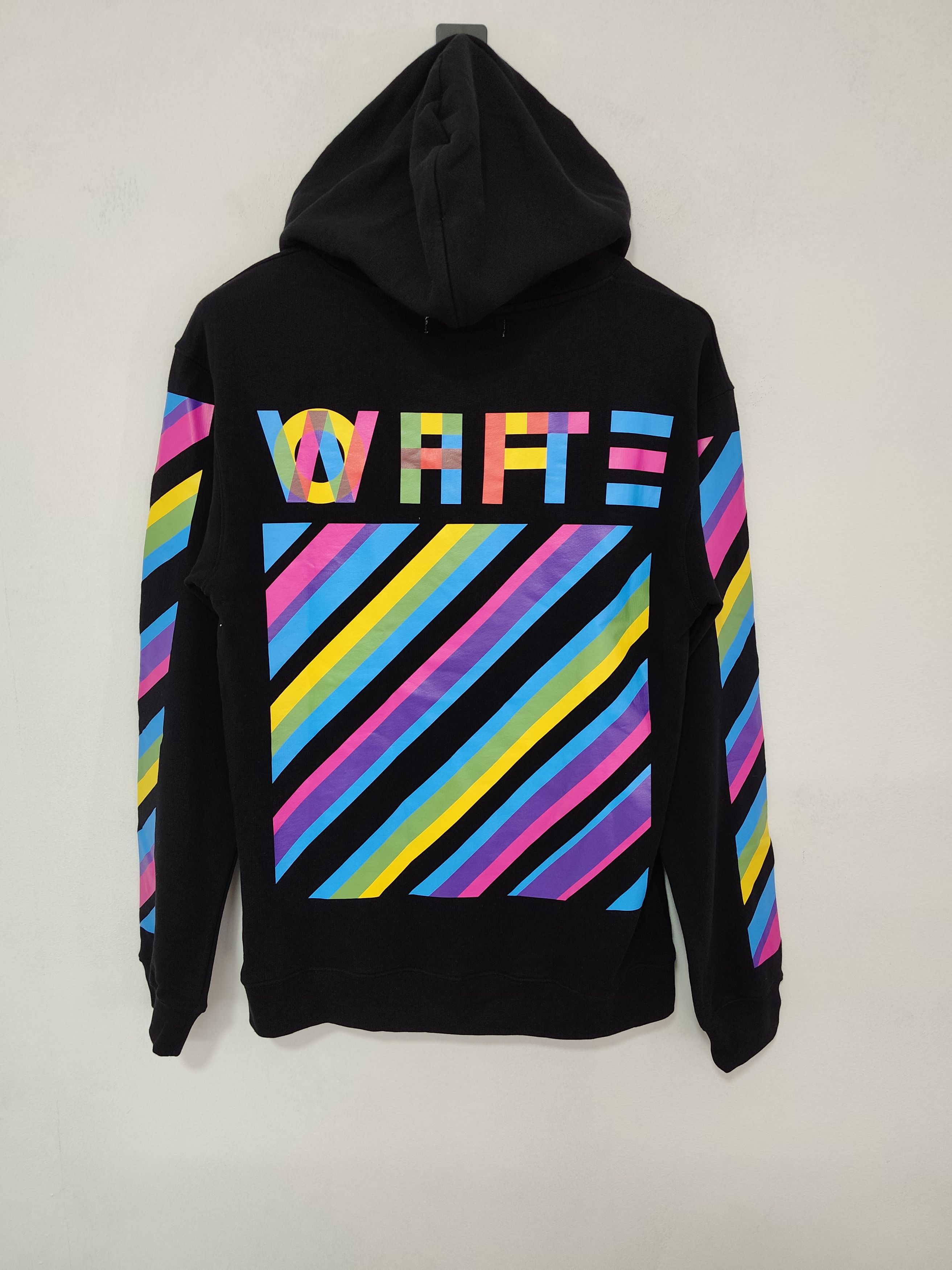 Off-White Off-White "Expo Milano" Size US M / EU 48-50 / 2 - 3 Thumbnail