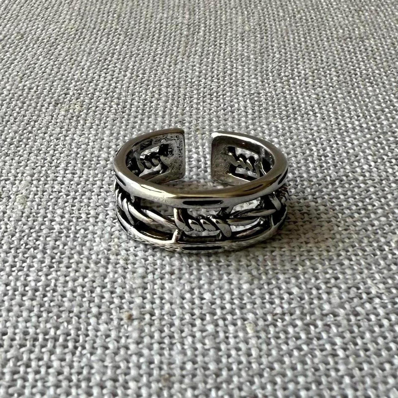 Other Y2k silver vintage style ring Size ONE SIZE - 1 Thumbnail