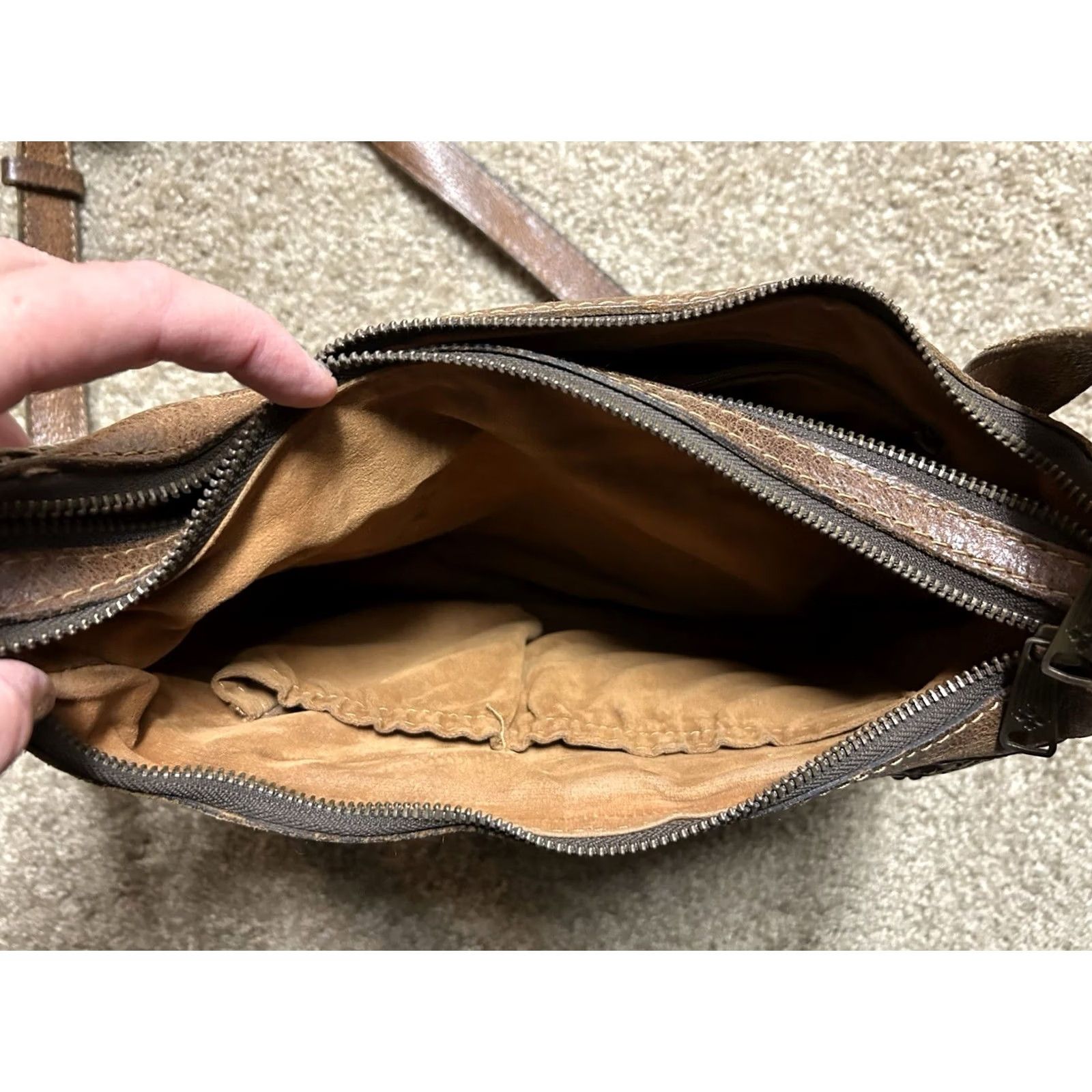 Patricia Nash Patricia Nash Camila Cognac Brown Leather Crossbody Bag Hobo Tassel Zip Women Medium Brown Studded Suede Lining Vintage No Size ONE SIZE - 6 Thumbnail